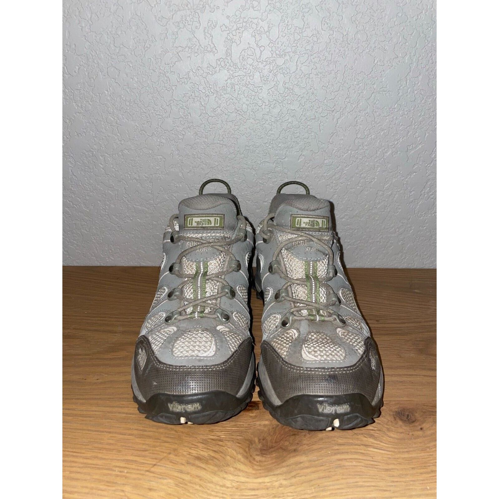 The North Face Womens The North Face Gore-Tex Shoes XCR Gray Sneakers TNF 8 Size US 8 / IT 38 - 1 Thumbnail