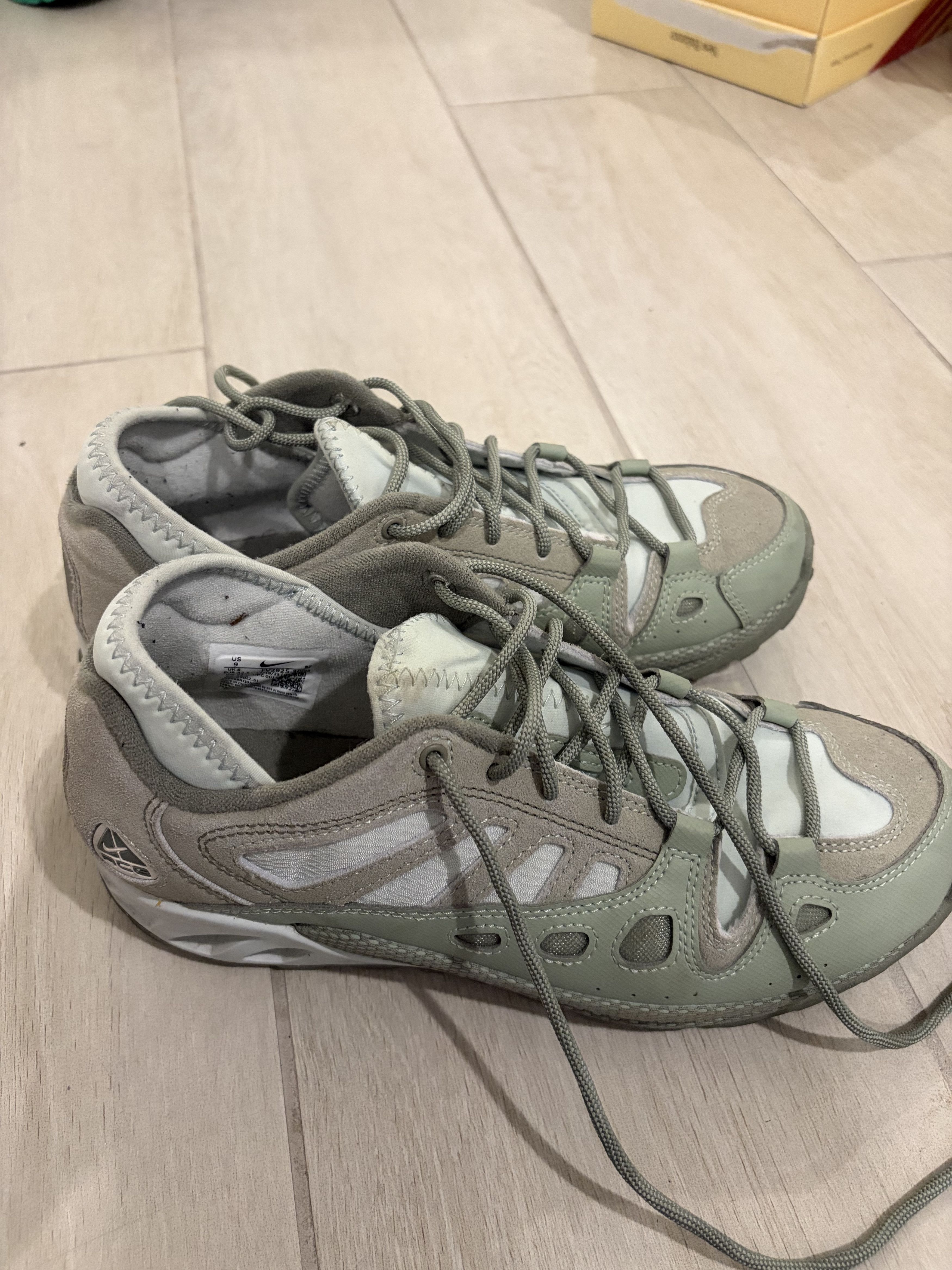 Nike ACG *MSG TO OFFER* NIKE ACG SELLING CHEAP Size US 9 / EU 42 - 1 Thumbnail