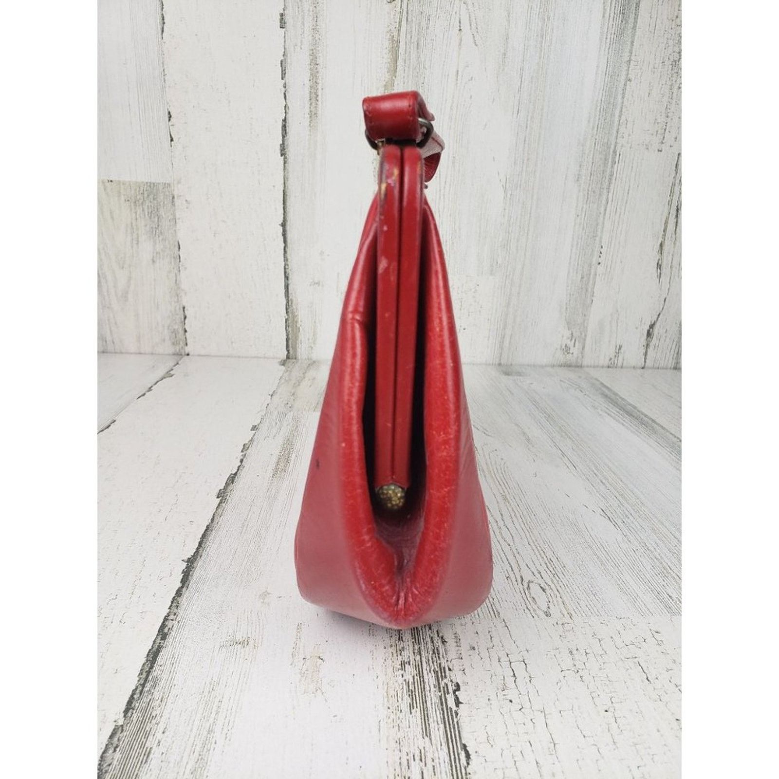 Other Solid Red Mini Clasped Handbag Women's Small Purse Size ONE SIZE - 4 Thumbnail