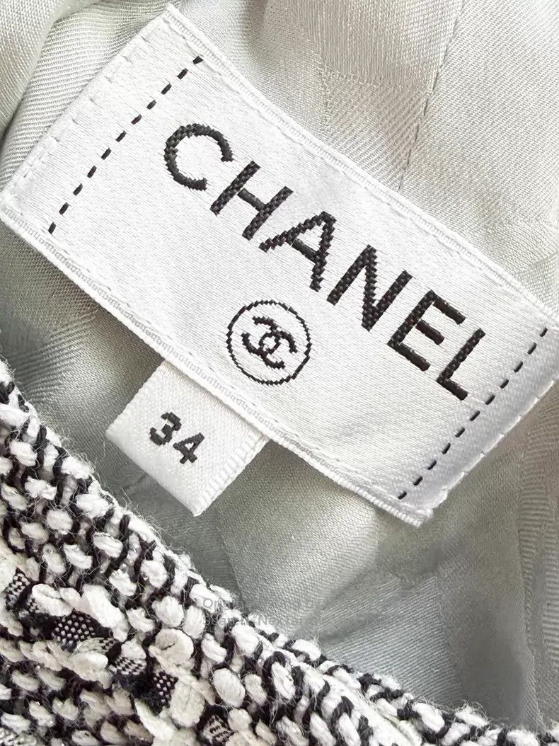 Chanel Chanel Striped gray tweed jumpsuit Size 42" / US 20 - 5 Thumbnail