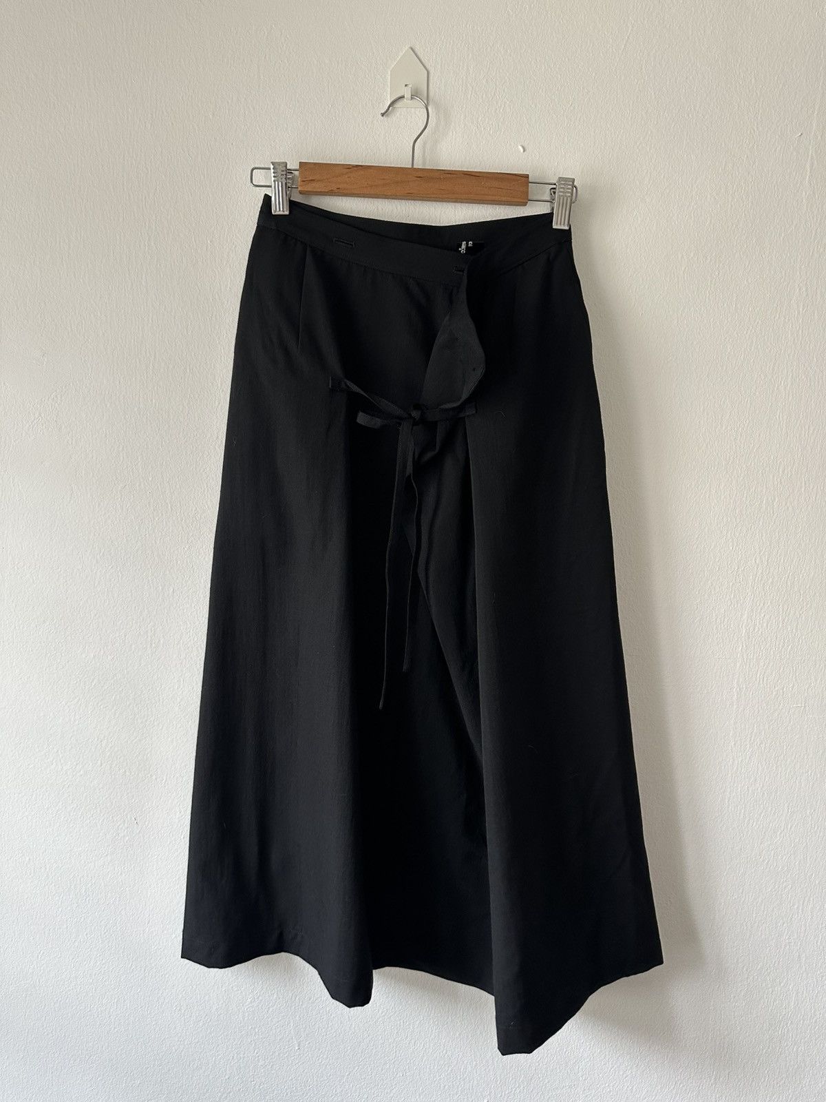 Tricot Comme des Garcons Tricot Comme Des Garcons 1989 Maxi Skirt Size 28" / US 6 / IT 42 - 1 Thumbnail