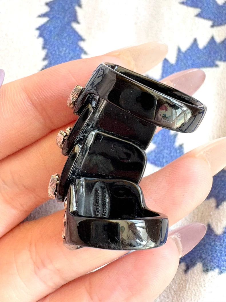 Vivienne Westwood Vivienne Westwood Rare vintage black diamond resin armor r Size ONE SIZE - 9 Thumbnail