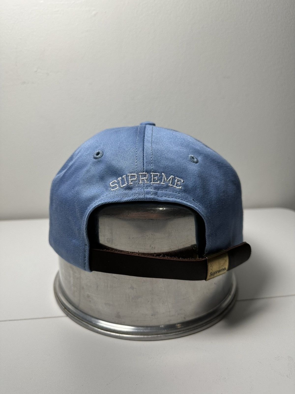 Supreme Supreme Visor Label 6-Panel Cap Hat Size ONE SIZE - 5 Thumbnail