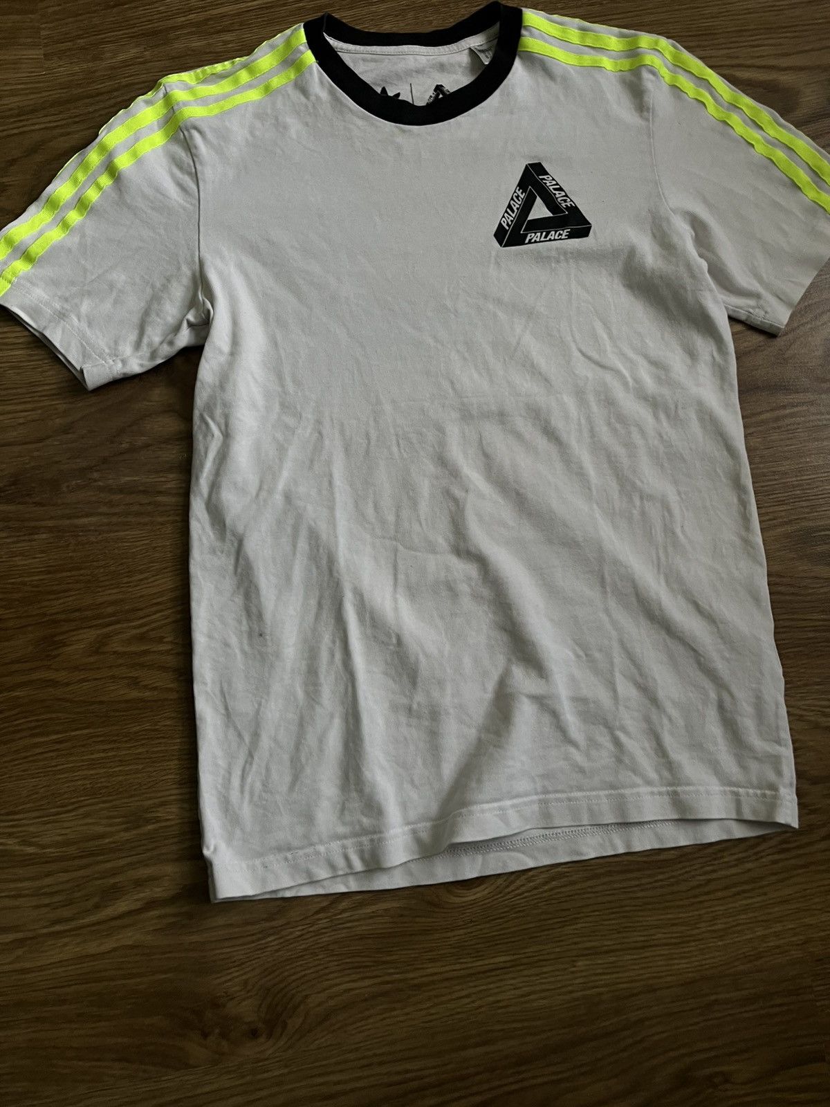 Adidas × Palace Adidas x Palce t-shirt Size US S / EU 44-46 / 1 - 9 Thumbnail