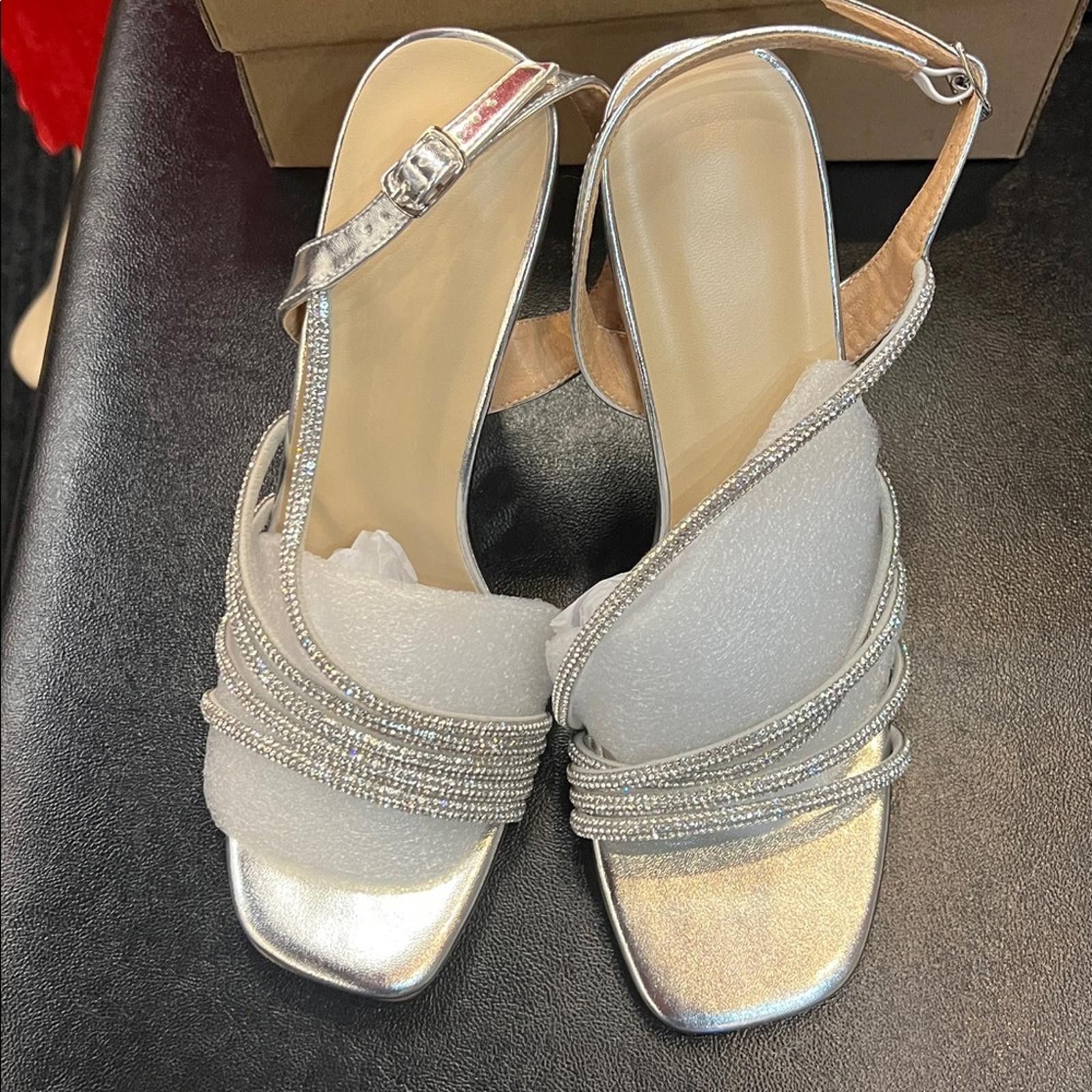 Other Elegant Silver Women's Heels Size US 9 / IT 39 - 1 Thumbnail