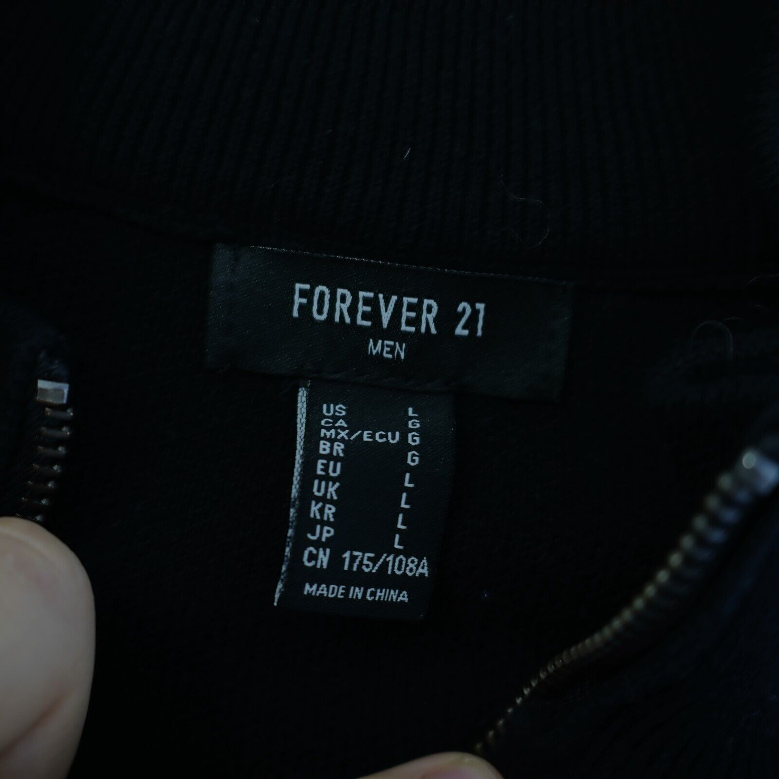 Forever 21 Forever 21 Large Black 1/4 Zip Sweater Long Sleeve Pullover Size US L / EU 52-54 / 3 - 9 Thumbnail