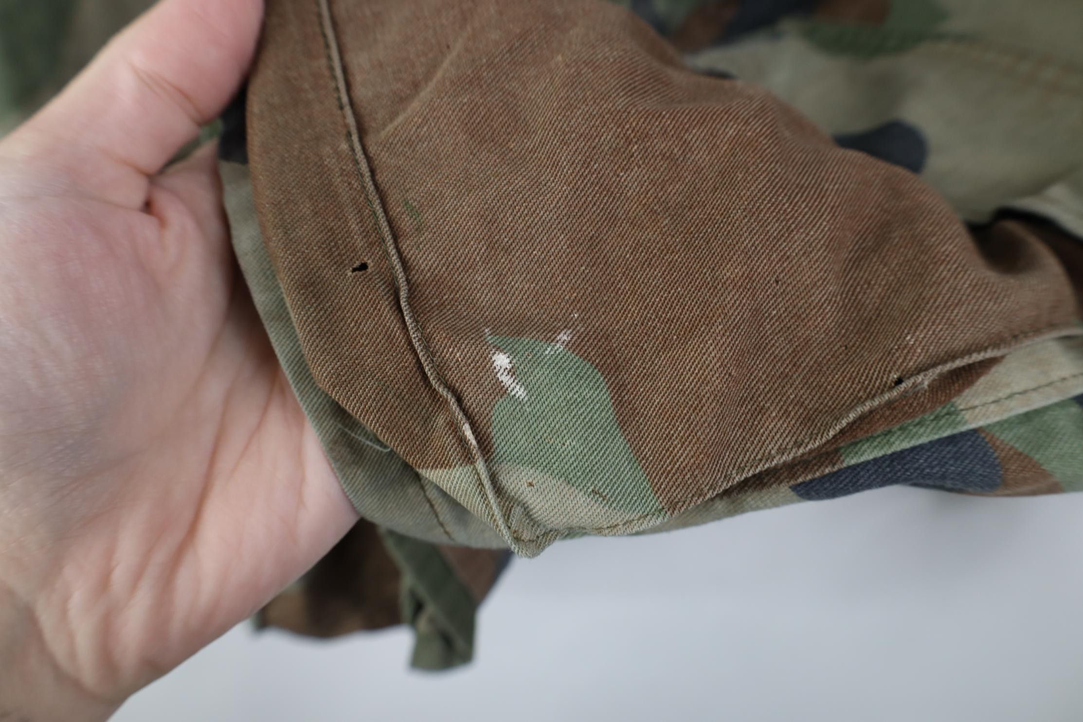 Vintage Vintage 80s USGI Long Woodland Camouflage Combat Coat Jacket Size US M / EU 48-50 / 2 - 7 Thumbnail