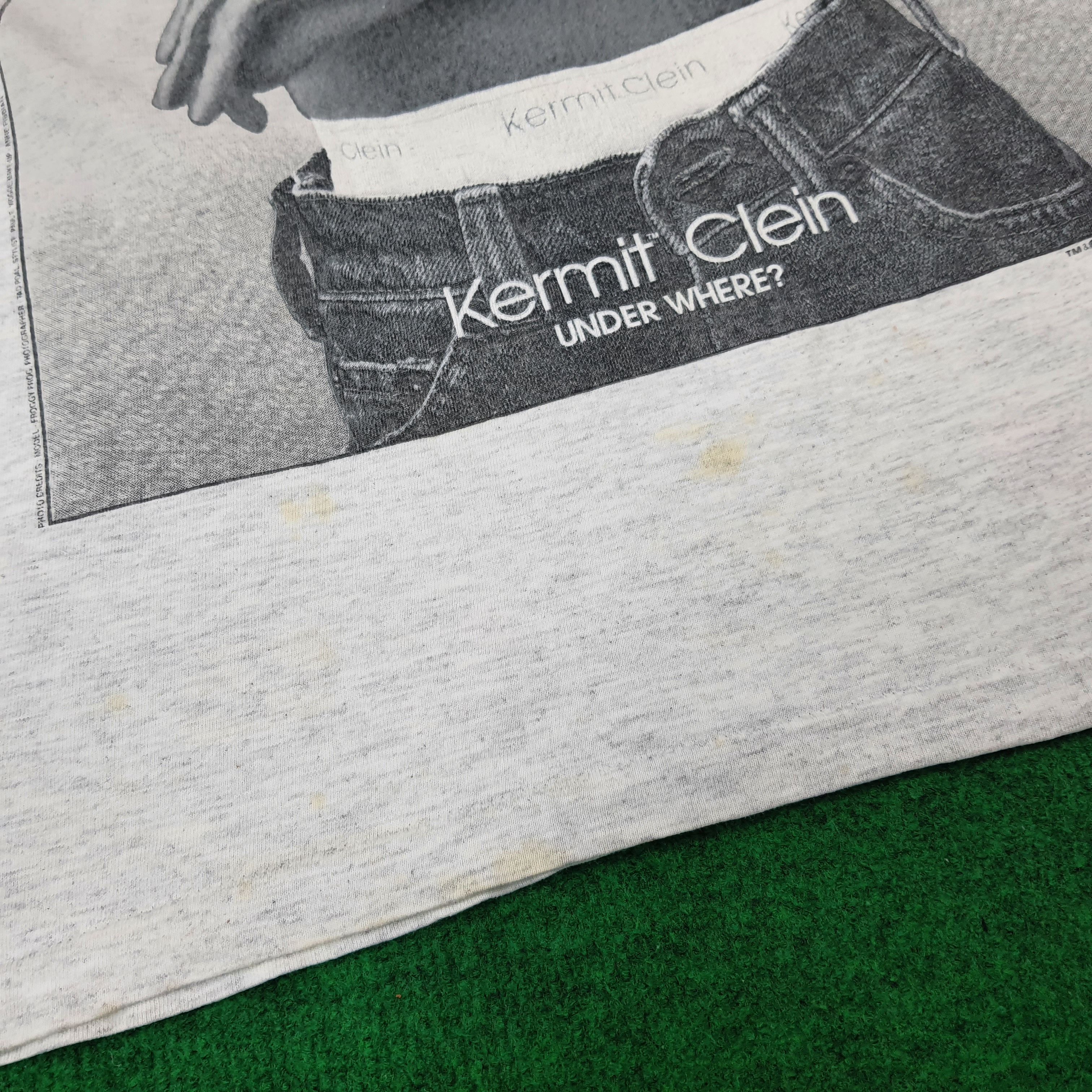 Vintage Calvin Klein Parody Kermit Clein The Muppets Tshirt C267N75 Size US L / EU 52-54 / 3 - 9 Thumbnail