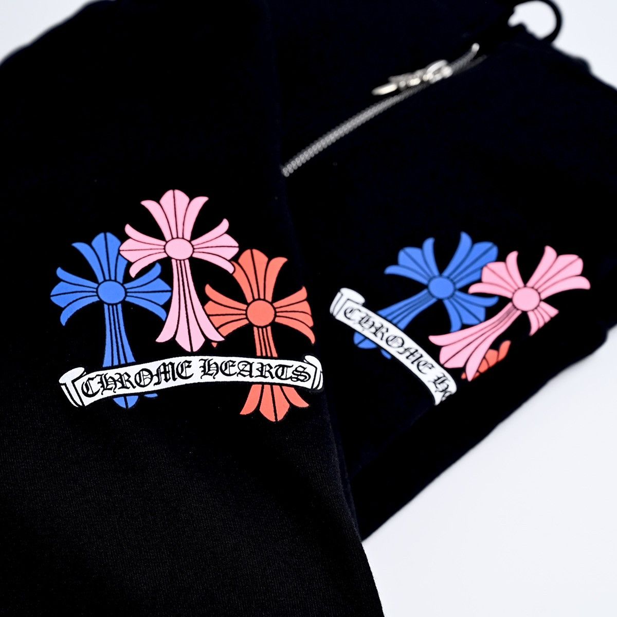 Chrome Hearts CHROME HEARTS MULTICOLOR CROSS CEMETERY ZIP UP HOODIE BLACK Size US M / EU 48-50 / 2 - 1 Thumbnail