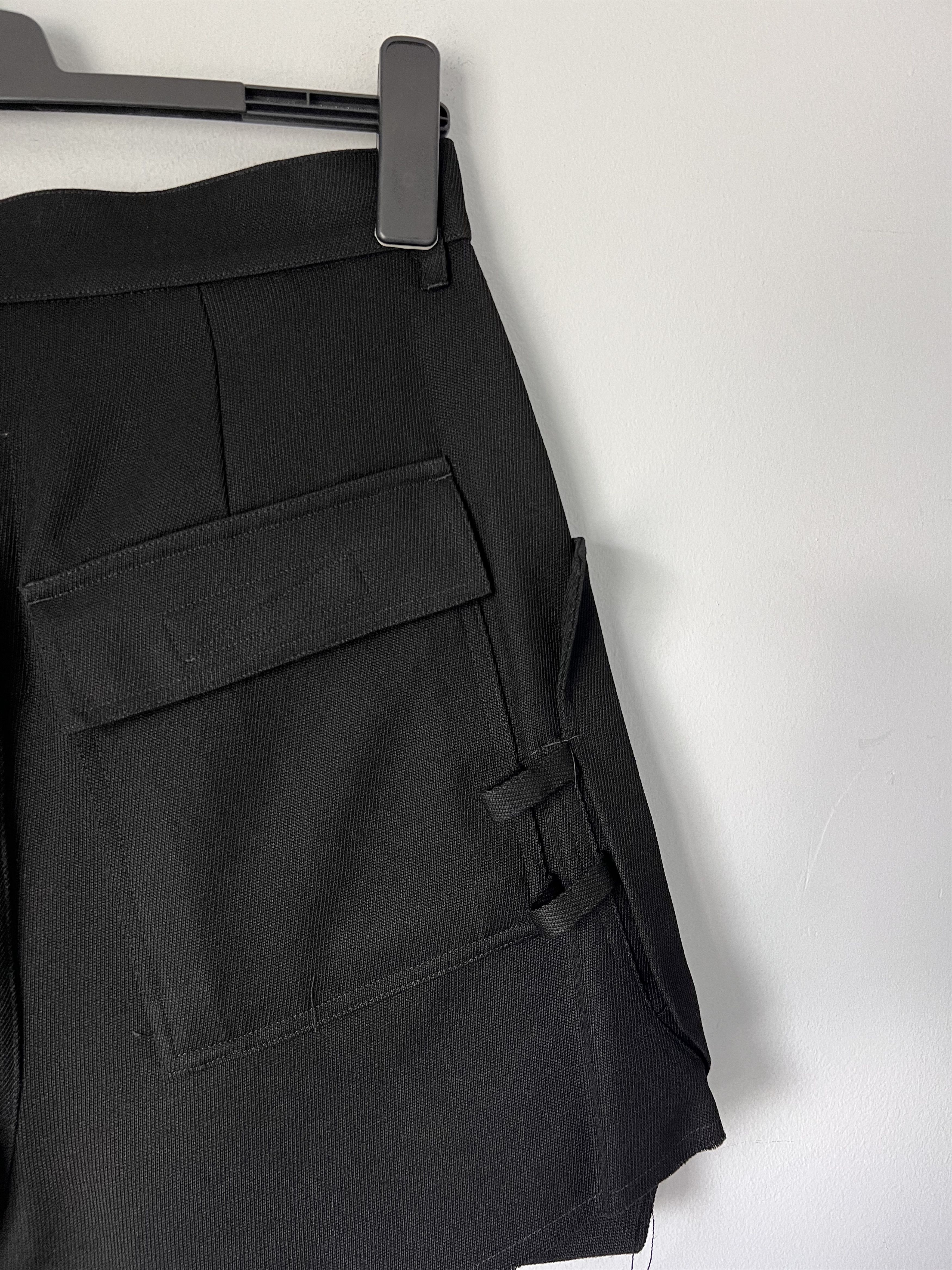 Rick Owens Rick Owens Stefan Cargo Shorts in Black Size US 31 - 6 Thumbnail