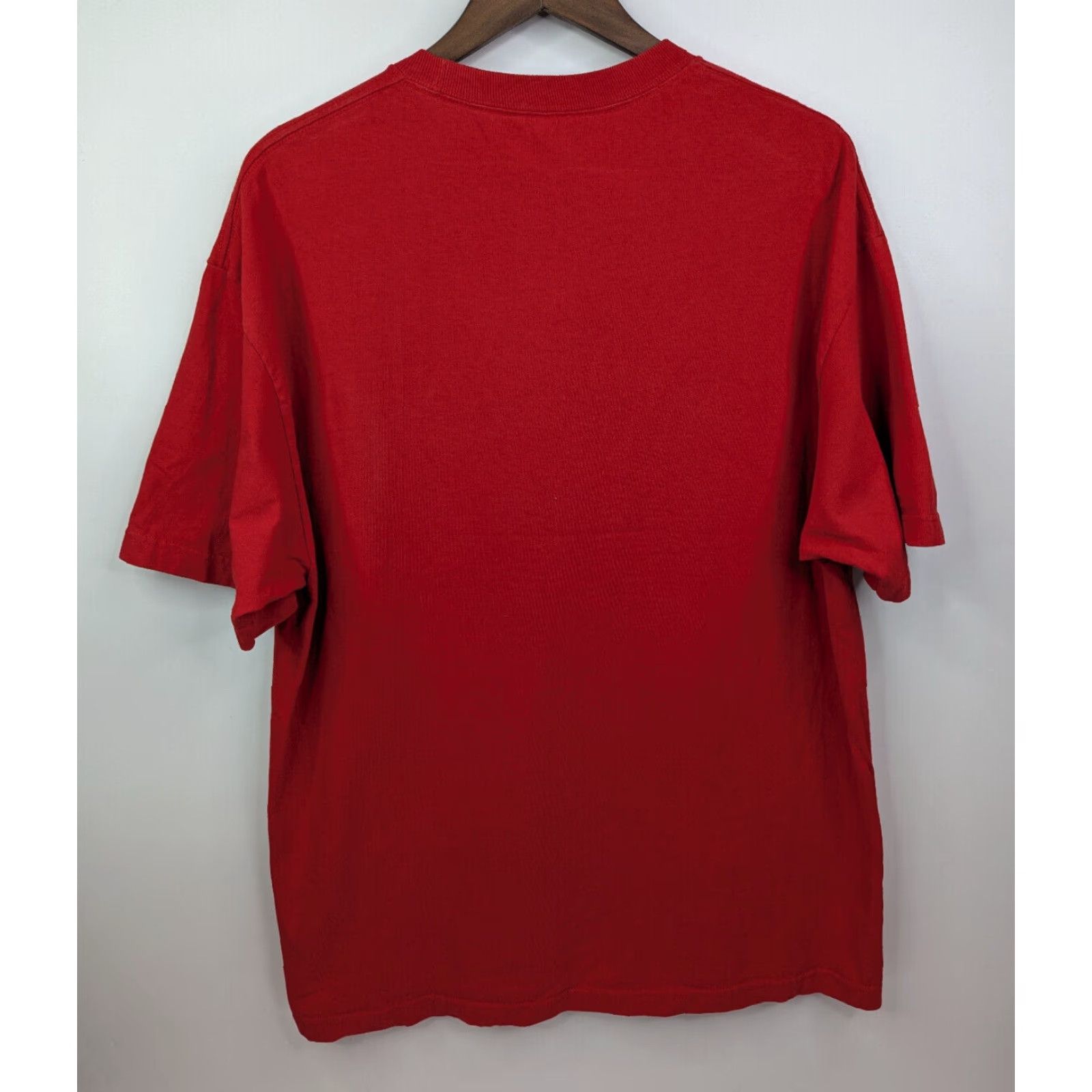 American Apparel Apple Store Employee Shirt Mens XL Red Logo T-Shirt American Apparel Knit Cotton Crew Neck Short Sleeve Clothing Size US XL / EU 56 / 4 - 2 Thumbnail