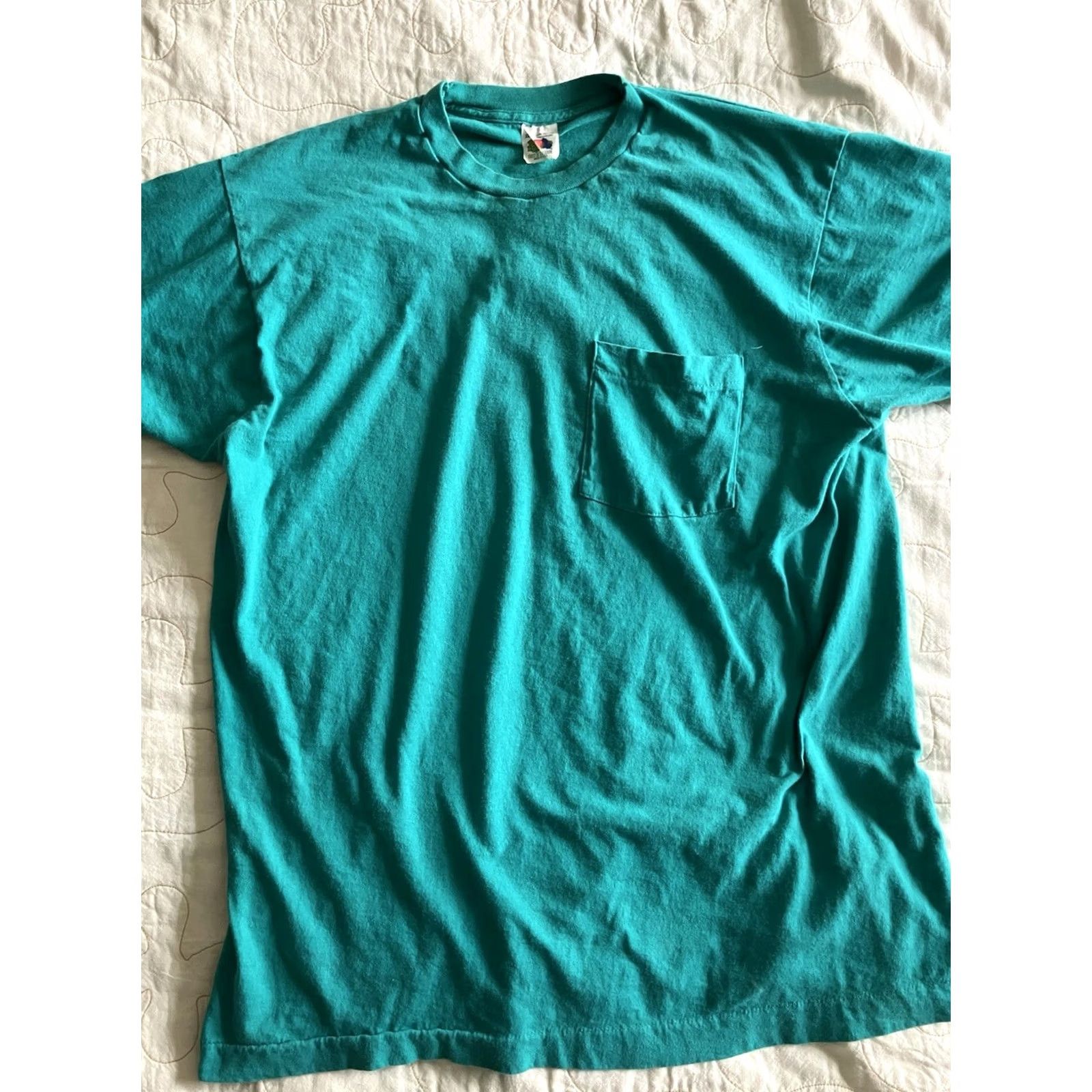 Fruit Of The Loom VINTAGE Fruit of the Loom T-Shirt Men’s XL Crewneck Pocket Tee Teal Made In USA Size US XL / EU 56 / 4 - 5 Thumbnail