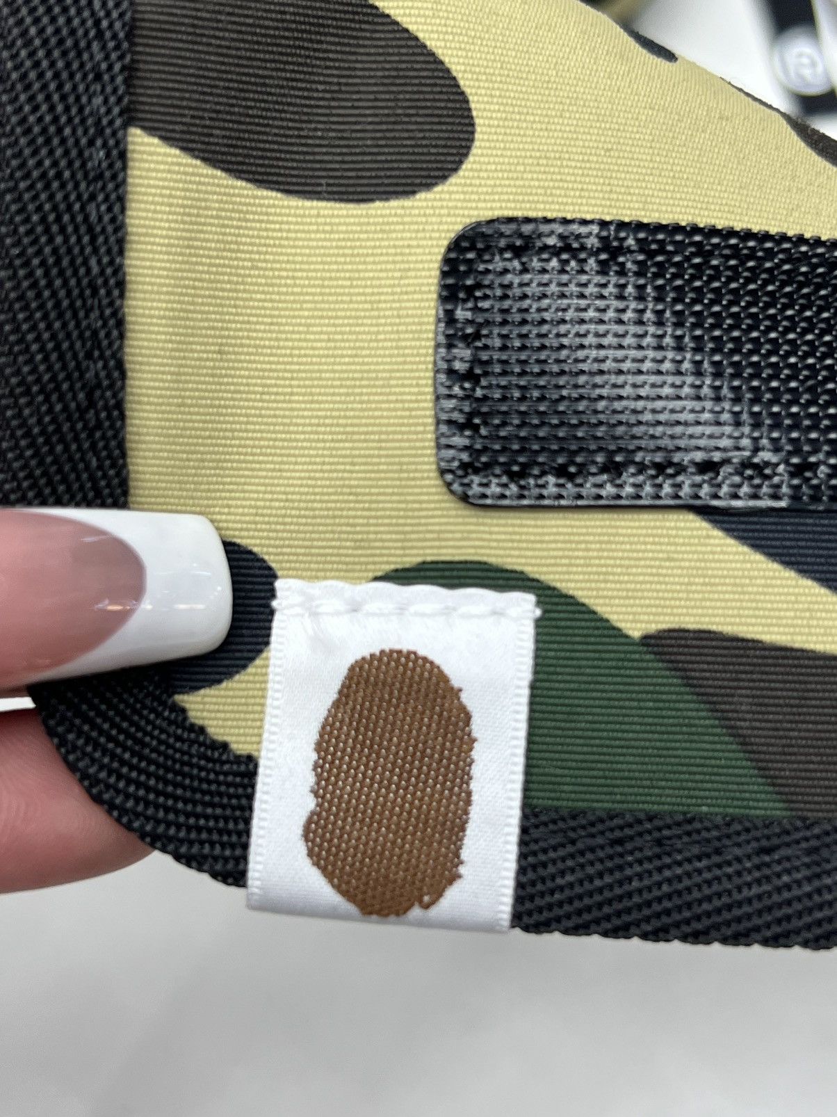 Bape Bathing Ape 1st Camo Messenger Bag Size ONE SIZE - 8 Thumbnail