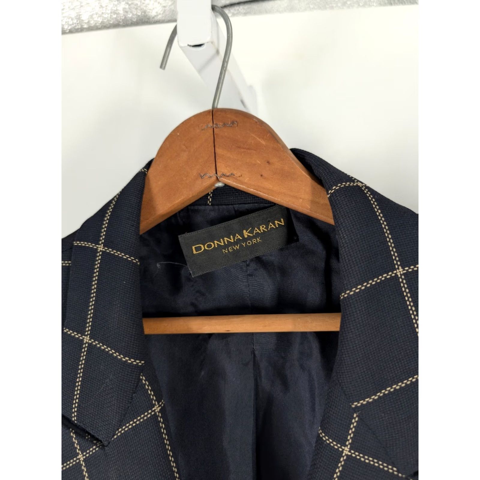 Donna Karan VINTAGE Donna Karan New York Blazer Navy Wool Windowpane Union ILGWU 80s 90s Longline Double Breasted Women’s Size 12 Size XL / US 12-14 / IT 48-50 - 7 Thumbnail