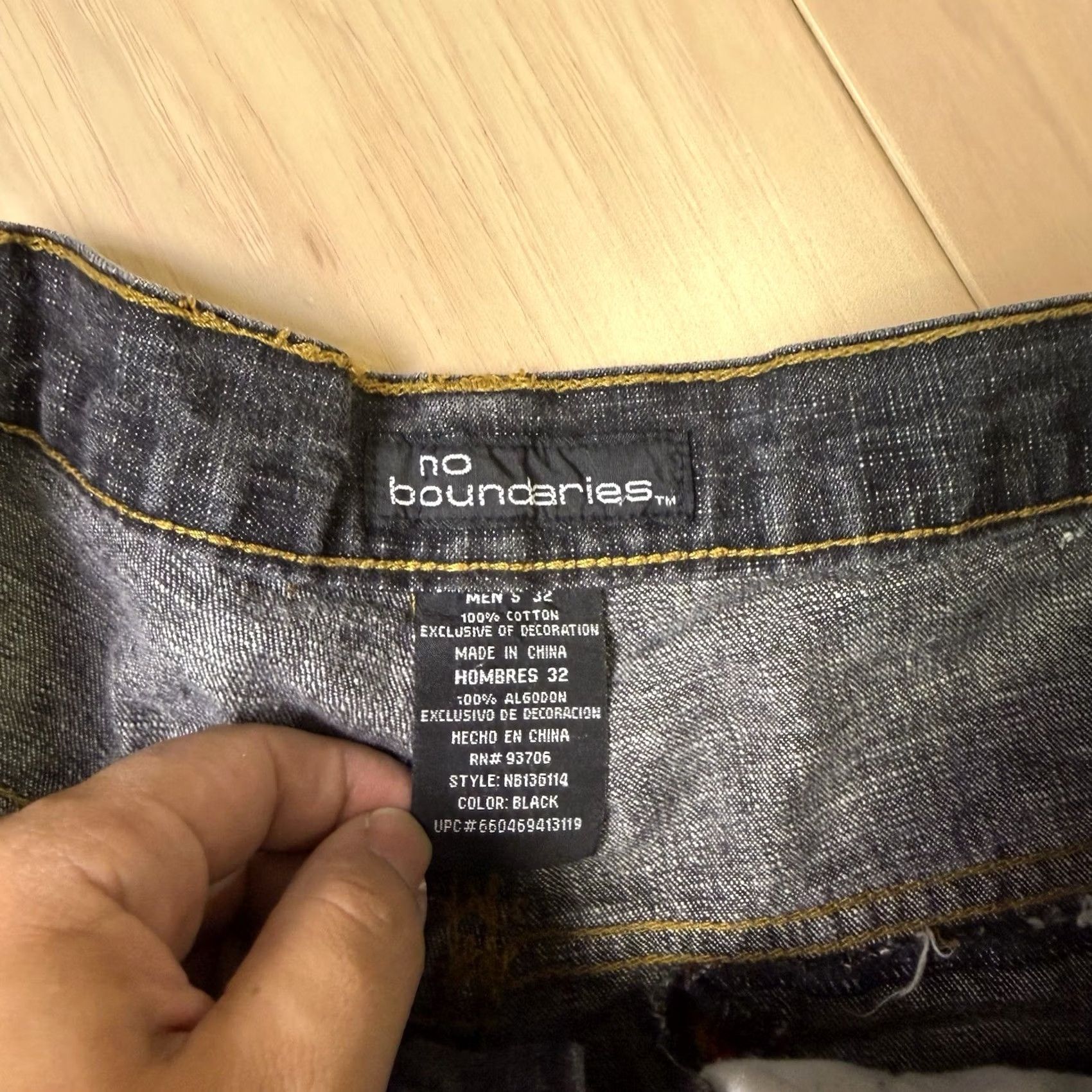 Vintage VINTAGE No Boundaries Shorts 31 Black Y2K Baggy Cargo Denim Skater Tribal Mens Size US 31 - 5 Thumbnail