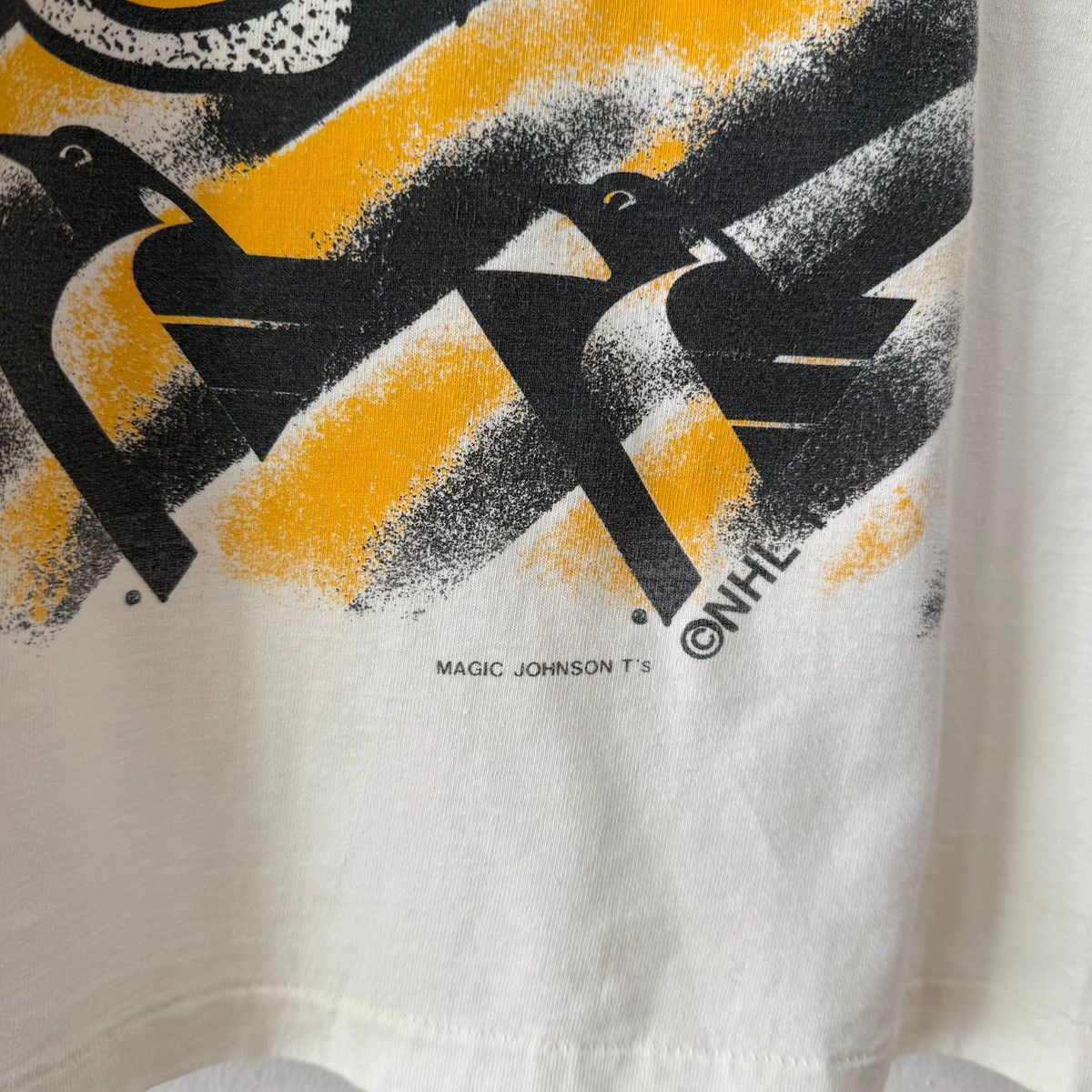 NHL × Vintage Vintage Pittsburgh Penguins Early 90’s Magic Johnson T’s NHL Size US M / EU 48-50 / 2 - 4 Thumbnail