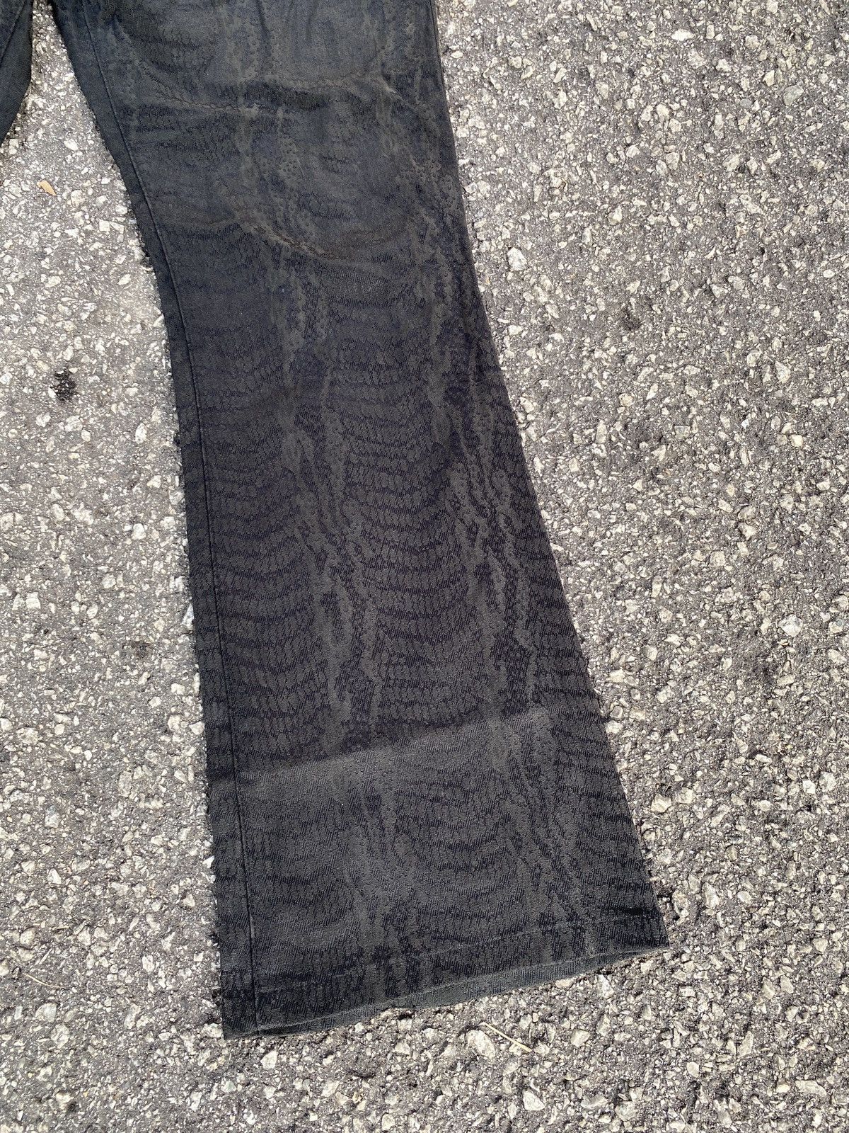 Japanese Brand Japanese Vintage Semantics Design Snake Print Flare Pant Size US 33 - 5 Thumbnail