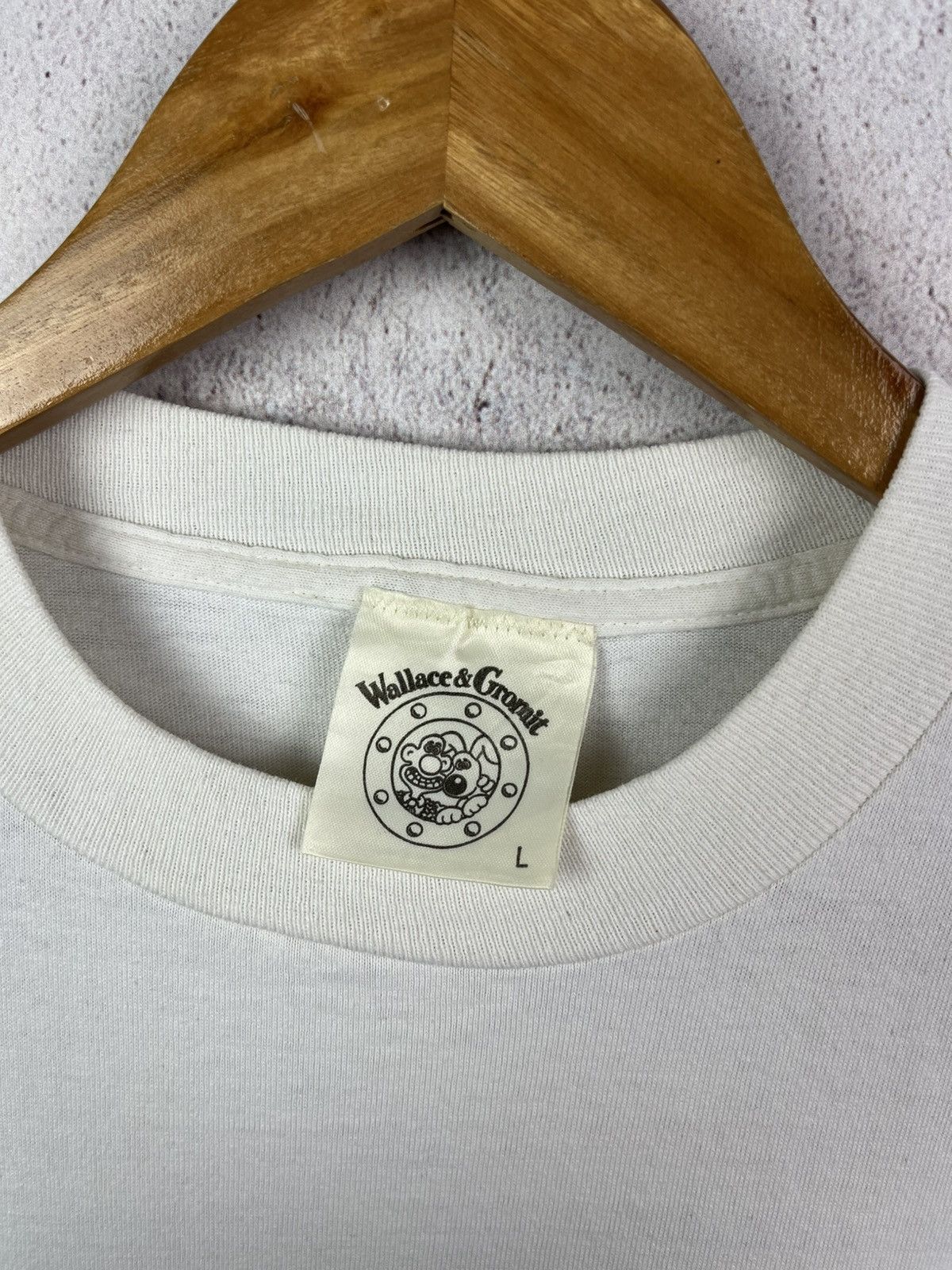 Vintage Vintage 1989 Wallace and Gromit Shaun Sheep T-shirt Rare Tee Size US L / EU 52-54 / 3 - 9 Thumbnail