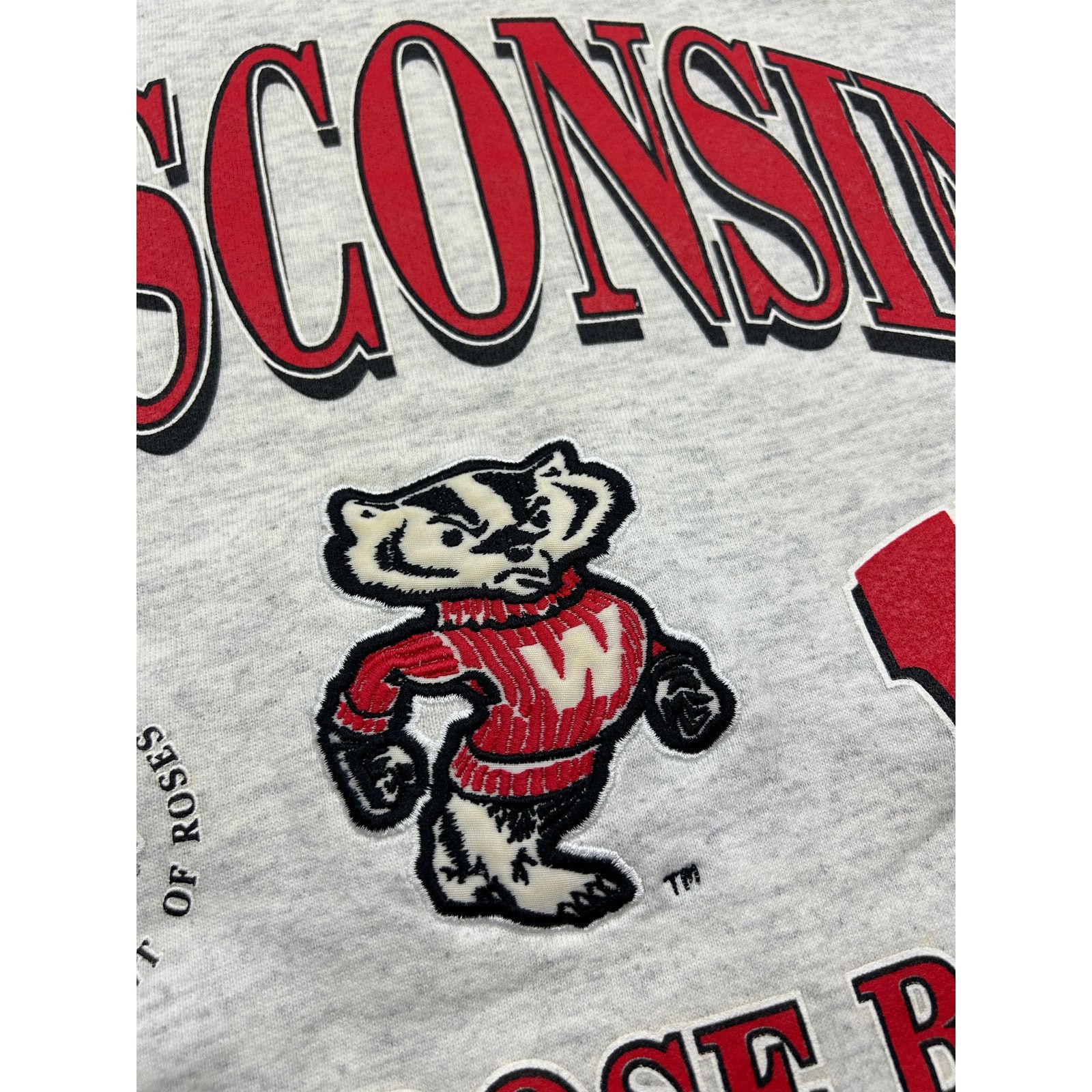 NCAA Vintage 1994 Wisconsin Badgers Sweatshirt Size XL 90s Size US XL / EU 56 / 4 - 5 Thumbnail
