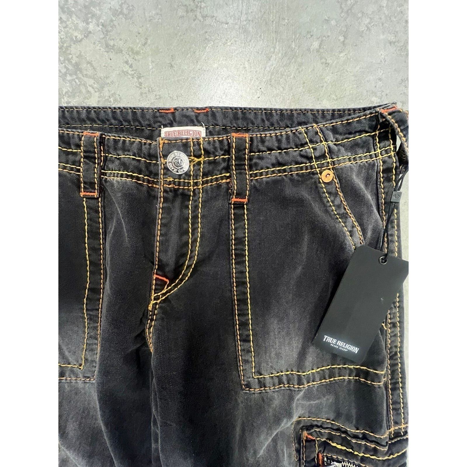 True Religion True Religion BIG T ZIPPER CARGO JEAN Size 29" - 3 Thumbnail