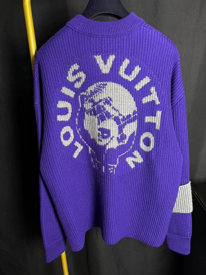 Louis Vuitton LOUIS VUITTON Asian Limited Purple Earth Sweater 2501-Nexta Size US M / EU 48-50 / 2 - 2 Thumbnail