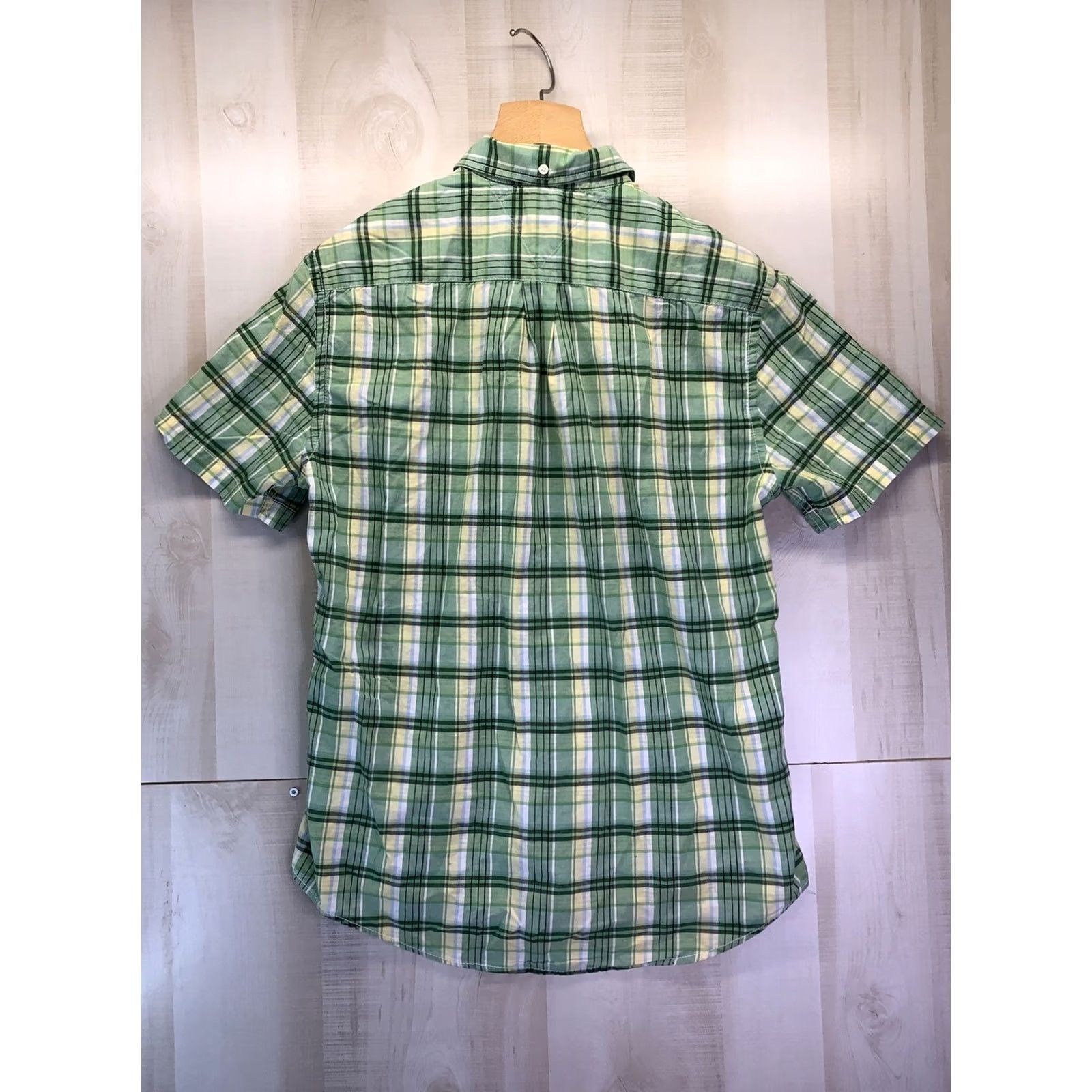 Tommy Hilfiger VINTAGE Tommy Hilfiger Men’s L Green Plaid Short Sleeve Button-Down Shirt-4108 Size US L / EU 52-54 / 3 - 5 Thumbnail