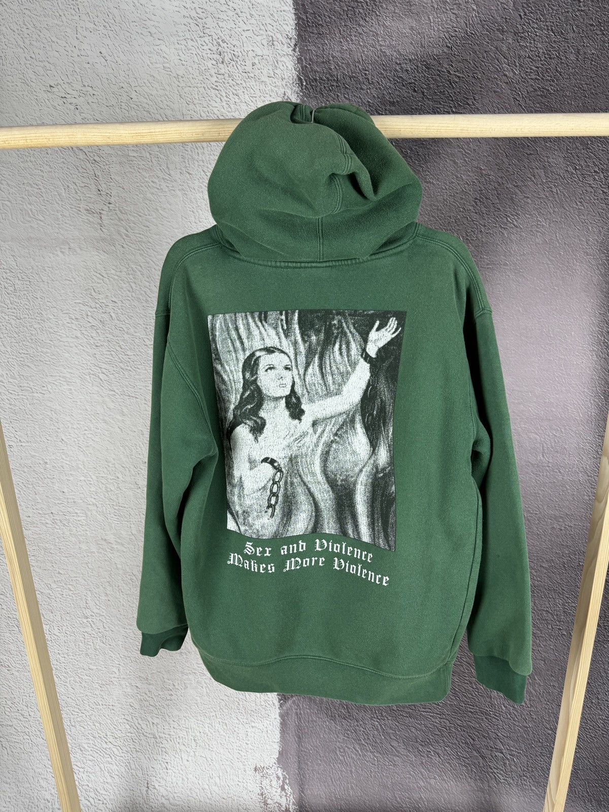 Pleasures Pleasures Sex and Violence vintage big logo hoodie Size US M / EU 48-50 / 2 - 1 Thumbnail