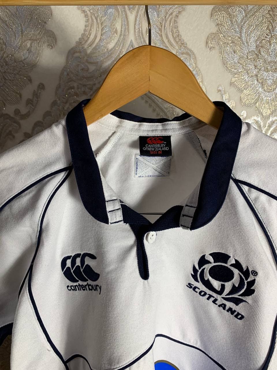 Canterbury of New Zealand VINTAGE CANTERBURY SCOTLAND RETRO RUGBY JERSEY BLOKE Y2K 90s Size US M / EU 48-50 / 2 - 3 Thumbnail