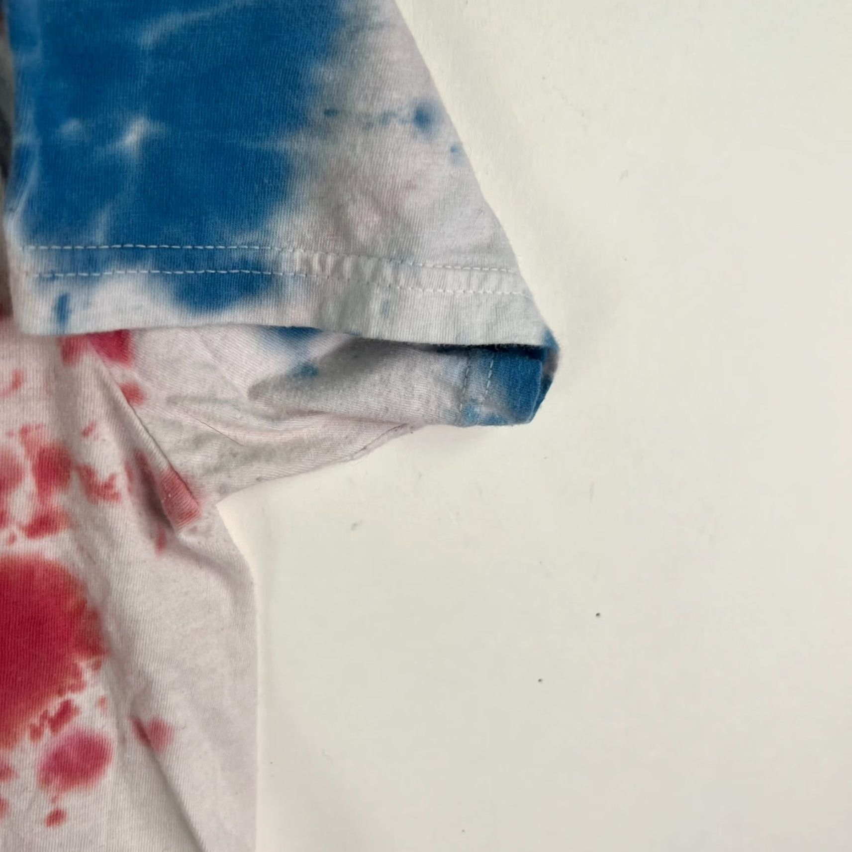 Vintage Buc-ees Shirt Women Red/White/Blue Tie Dye Crew Neck Short Sleeve XL USA Womens Size XL / US 12-14 / IT 48-50 - 4 Thumbnail