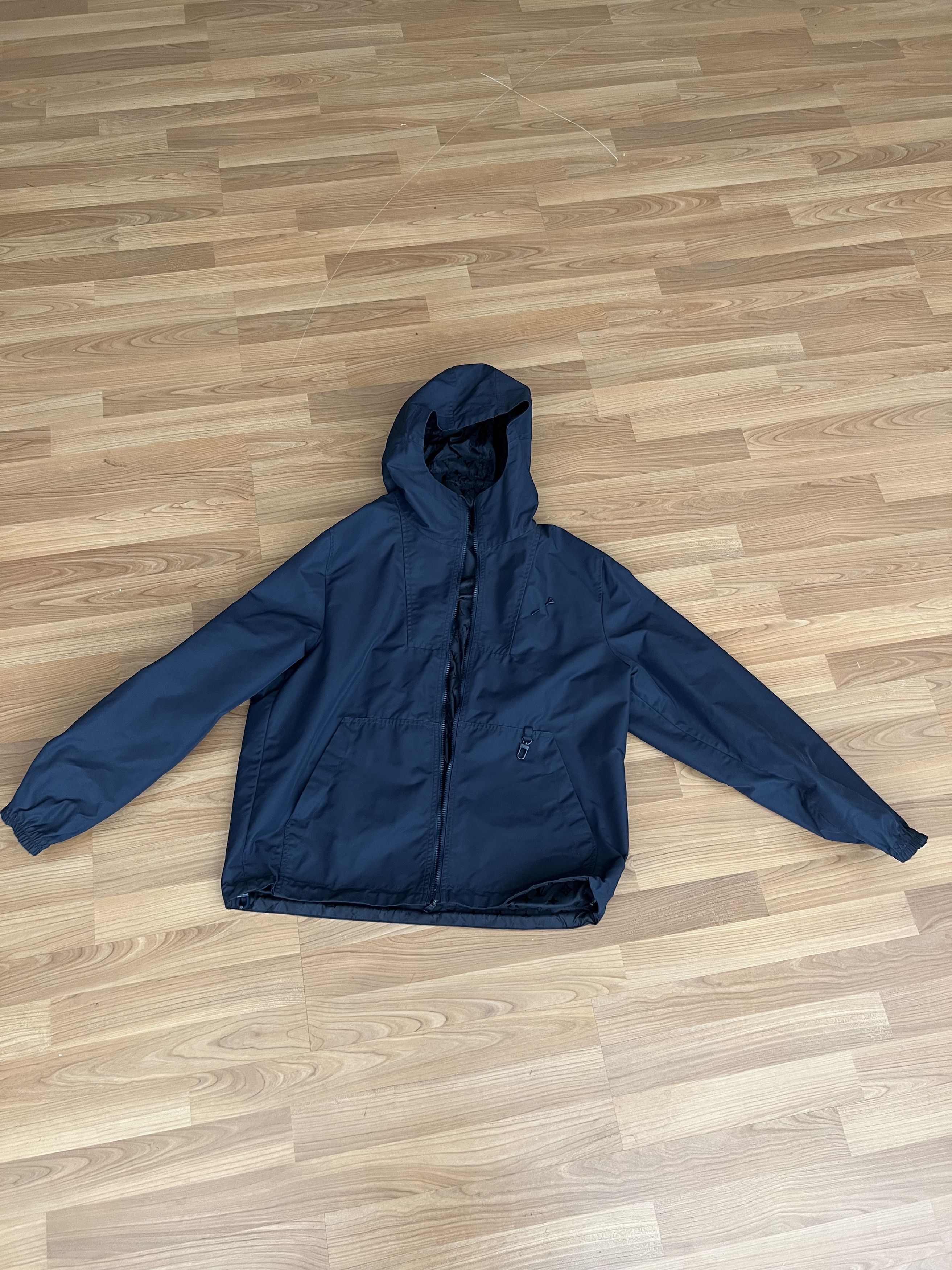 Louis Vuitton Mens Louis Vuitton Reversible Monogram Windbreaker Size US S / EU 44-46 / 1 - 7 Thumbnail