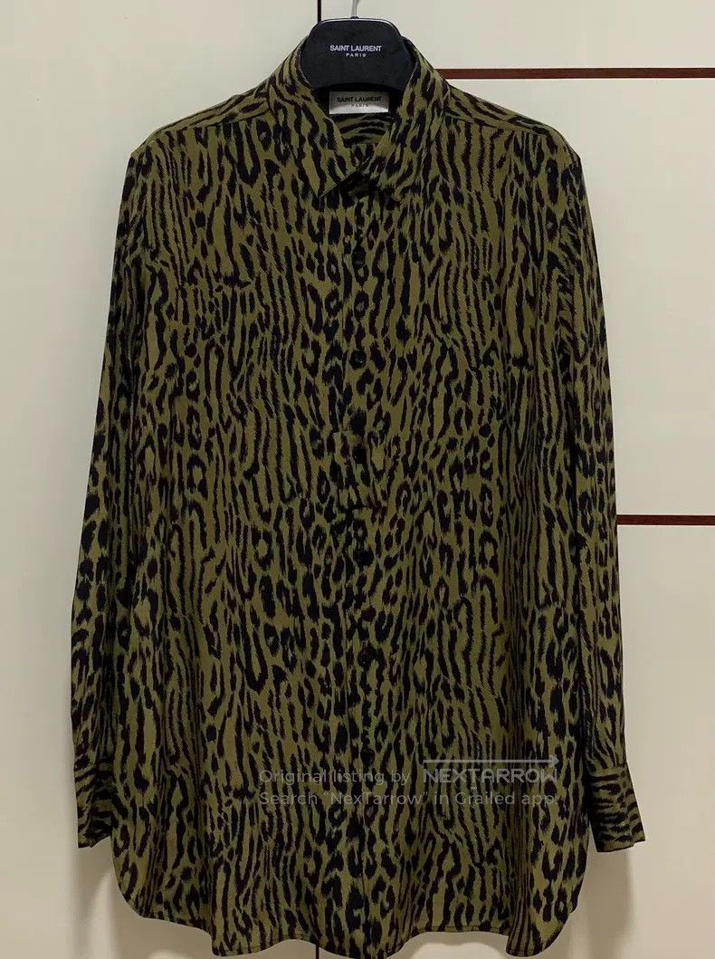 Saint Laurent Paris Saint Laurent Paris Size 37 Silk Leopard Print All-Over Sh Size US S / EU 44-46 / 1 - 1 Thumbnail