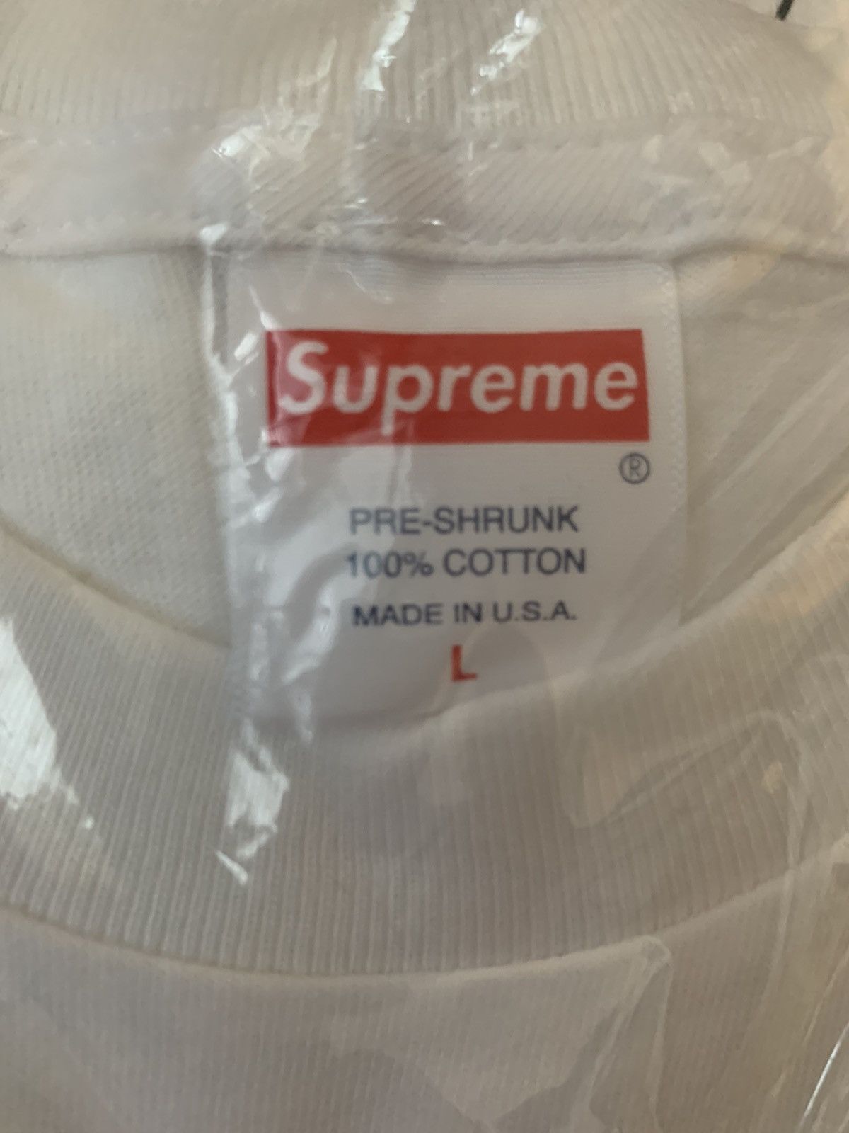 Supreme Lil Kim Tee Size US L / EU 52-54 / 3 - 3 Thumbnail