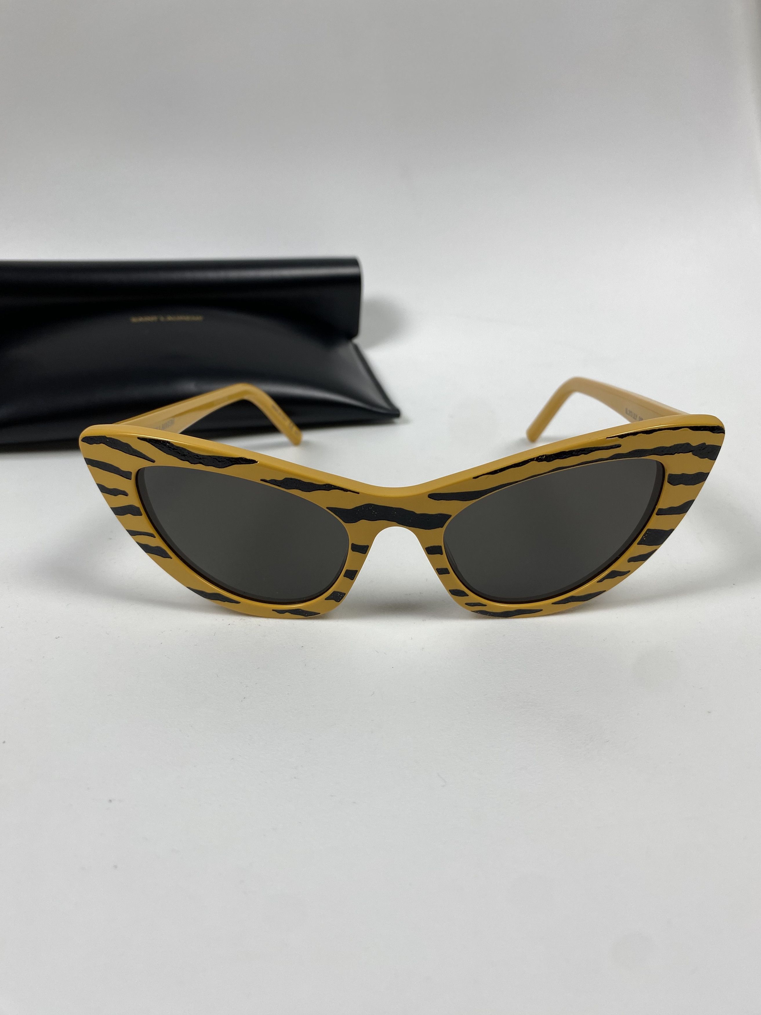 Saint Laurent Paris Saint Laurent Lily SL213 Sunglasses Size ONE SIZE - 5 Thumbnail