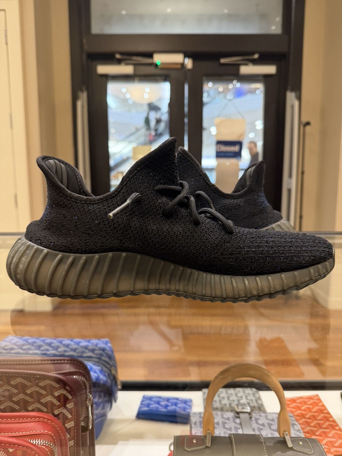 Adidas Adidas Yeezy Boost 350 V2 ‘Dazzling Blue’ Size US 11 / EU 44 - 4 Thumbnail
