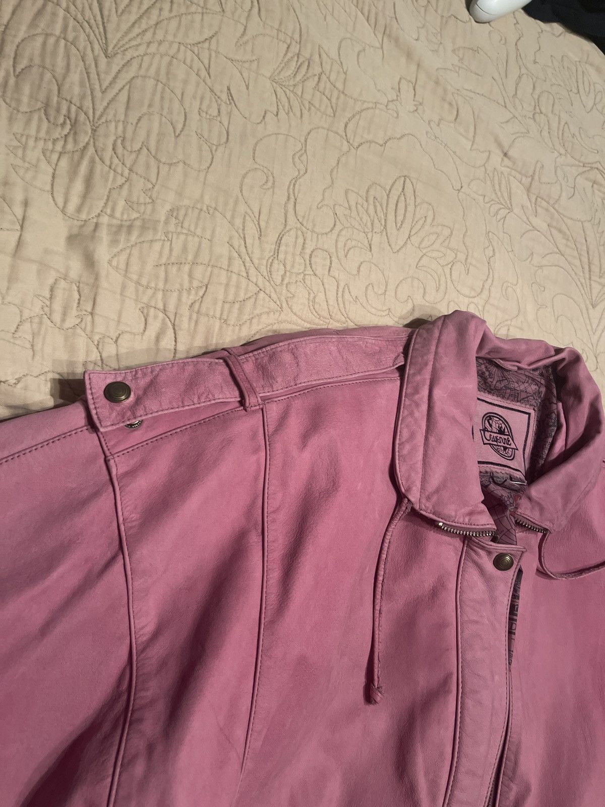 Vintage pink cropped fit leather bomber jacket Size US M / EU 48-50 / 2 - 2 Thumbnail
