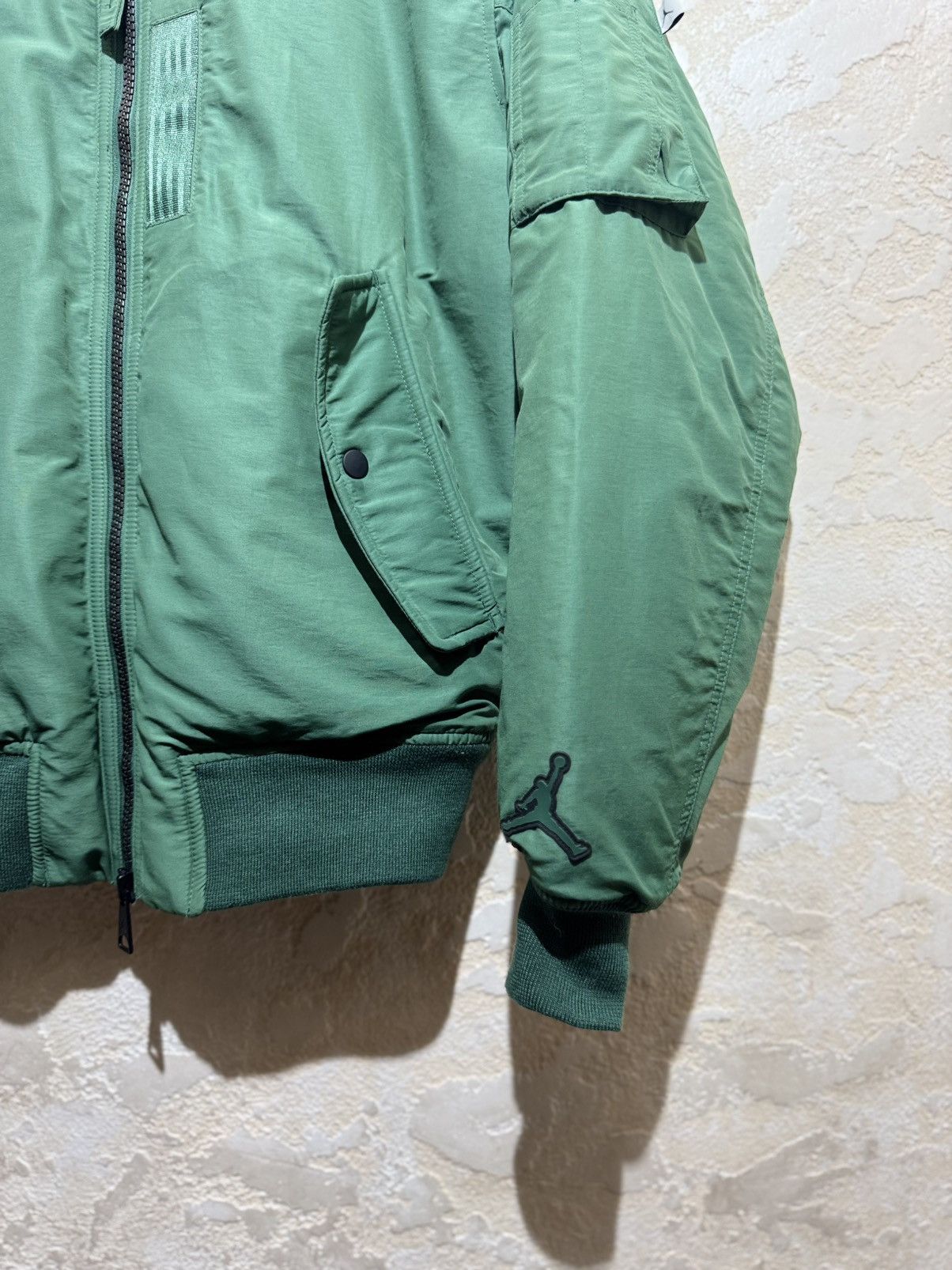 Jordan Brand Nike Air Jordan Essentials Statements MA-1 Jacket Size US M / EU 48-50 / 2 - 5 Thumbnail