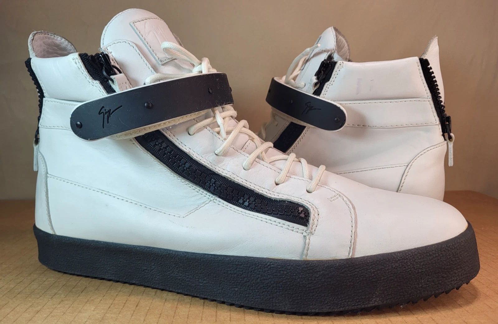 Giuseppe Zanotti Giuseppe Zanotti White Leather High Top Sneakers Dbl Zippers Size US 15 / EU 48 - 1 Thumbnail