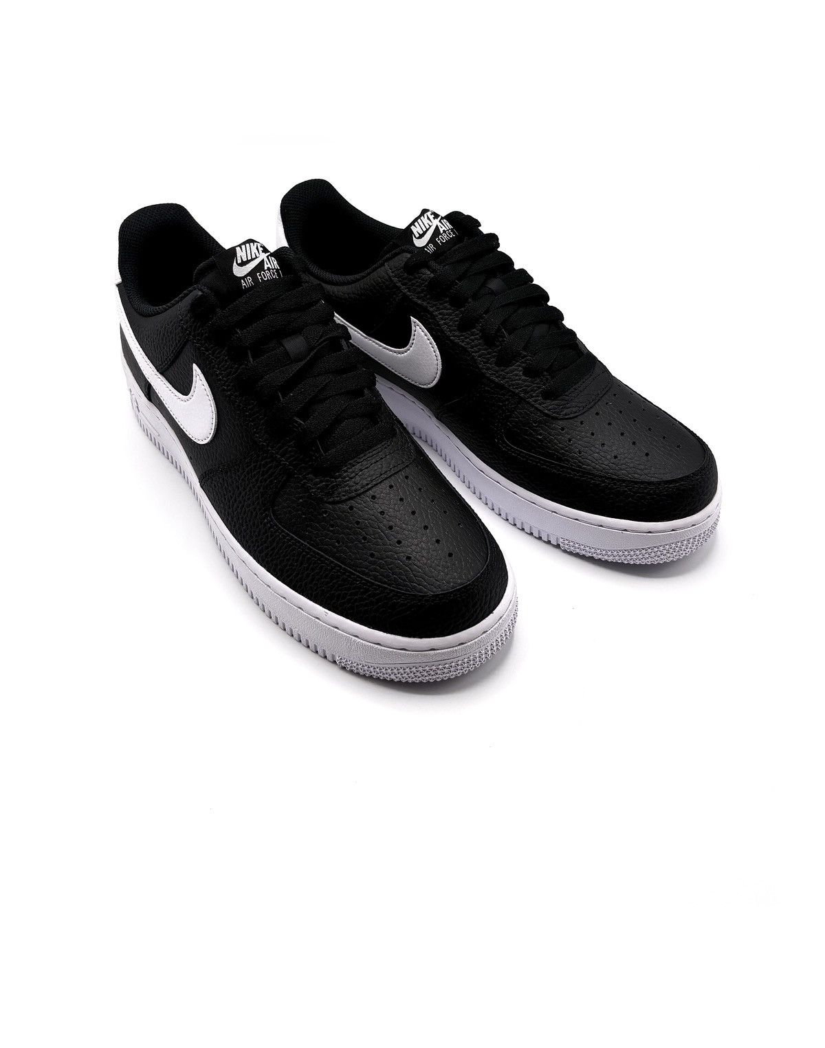 Nike DS Nike Air Force 1 ‘07 Size US 9.5 / EU 42-43 - 3 Thumbnail