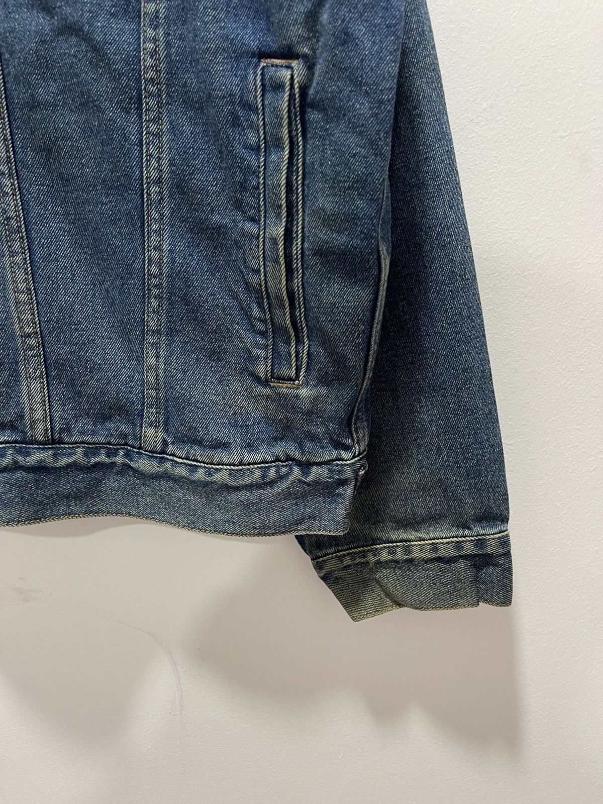 Converse × Vintage VINTAGE CONVERSE TRUCKER DISTRESSED DENIM JACKET Size US XL / EU 56 / 4 - 3 Thumbnail