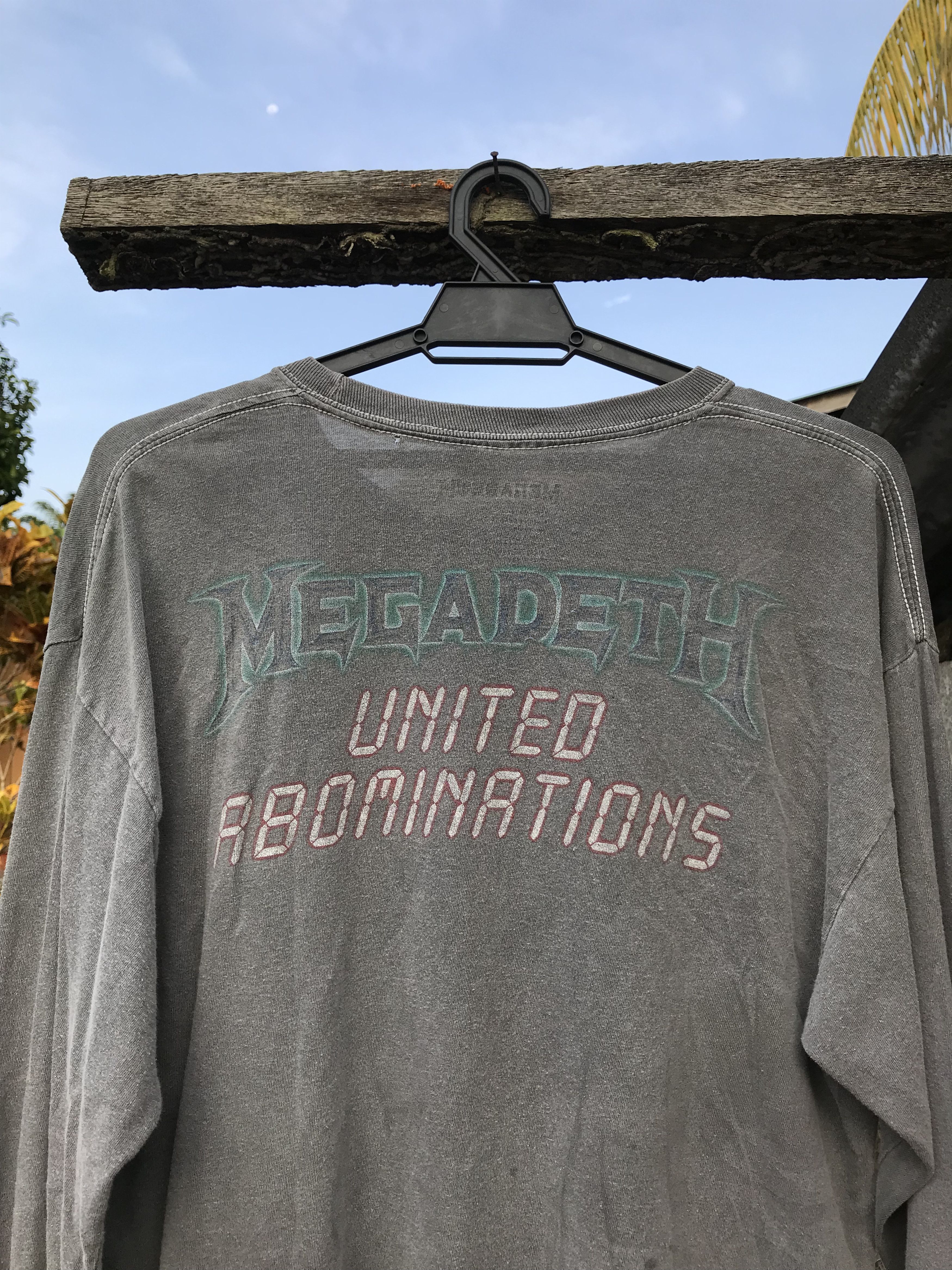 Megadeth Megadeth Vintage Distressed Long Sleeve Band Tee (2017) Size US S / EU 44-46 / 1 - 11 Thumbnail