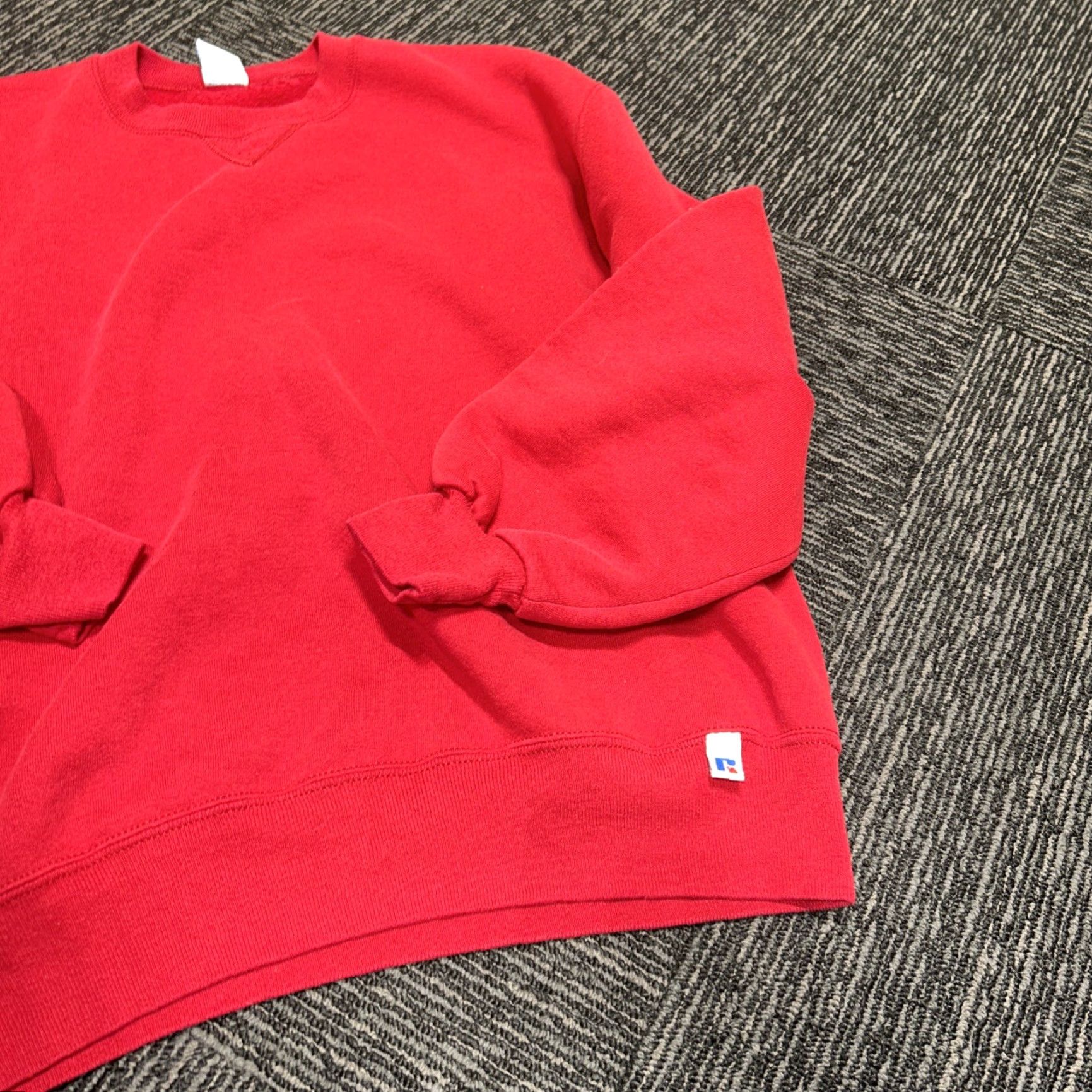 Russell Athletic VINTAGE Russell Athletic Sweatshirt Men L Red Crewneck 90s Logo United States Classic Pullover Cotton Polyester Fleece Blk? Size US L / EU 52-54 / 3 - 2 Thumbnail