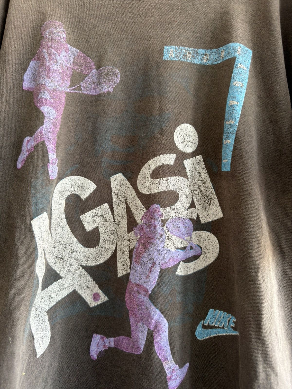 Nike *RARE* SUPER SUN FADED AGASI BLACK DISTRESSED NIKE T-SHIRT Size US XL / EU 56 / 4 - 2 Thumbnail