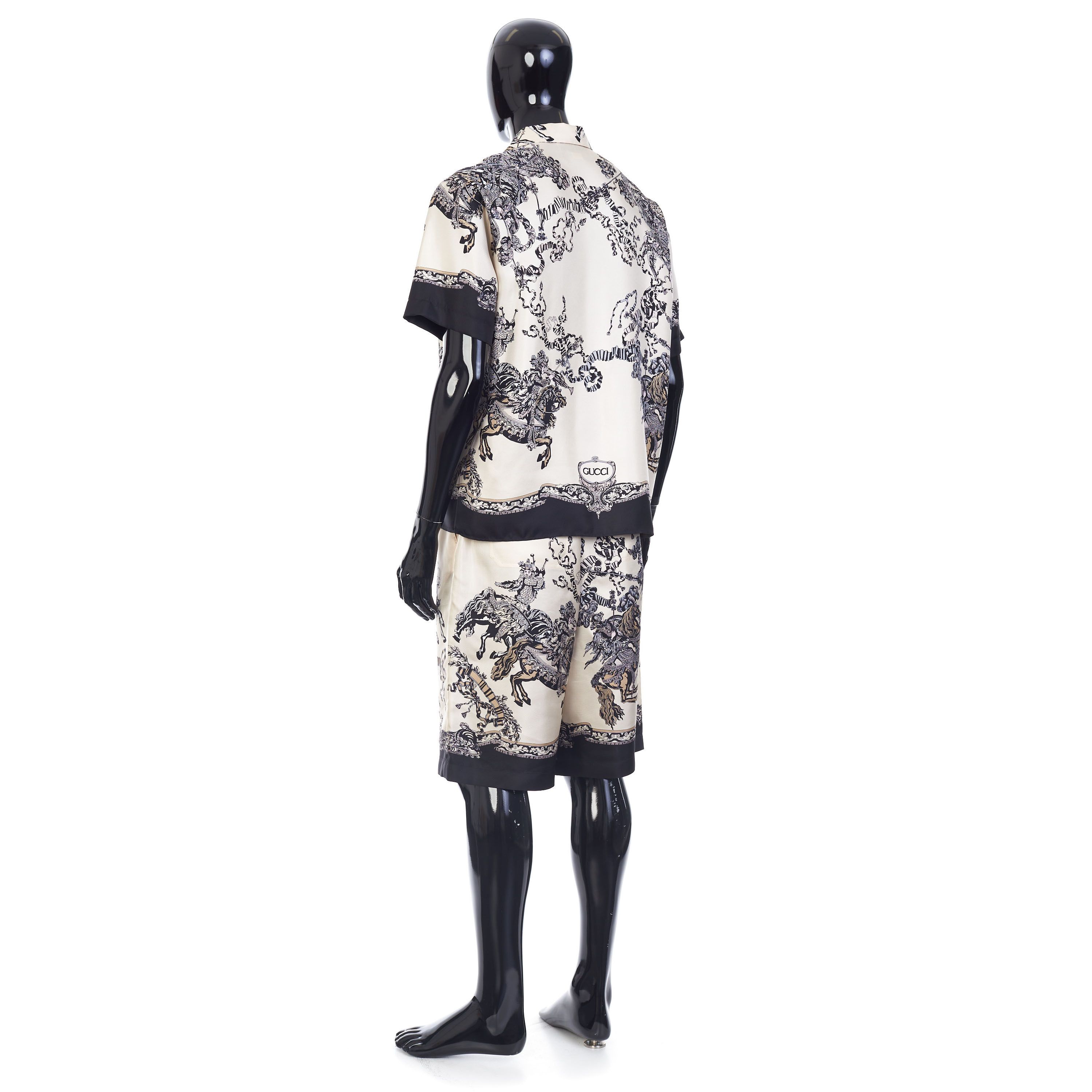 Gucci Bowling Shirt In Ivory And Black Printed Silk Size US M / EU 48-50 / 2 - 4 Thumbnail