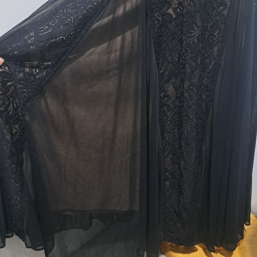 Alex Evenings Alex Evenings Long Lace Elegant Romantic Goth Maxi Gown Size Size XL / US 12-14 / IT 48-50 - 10 Thumbnail