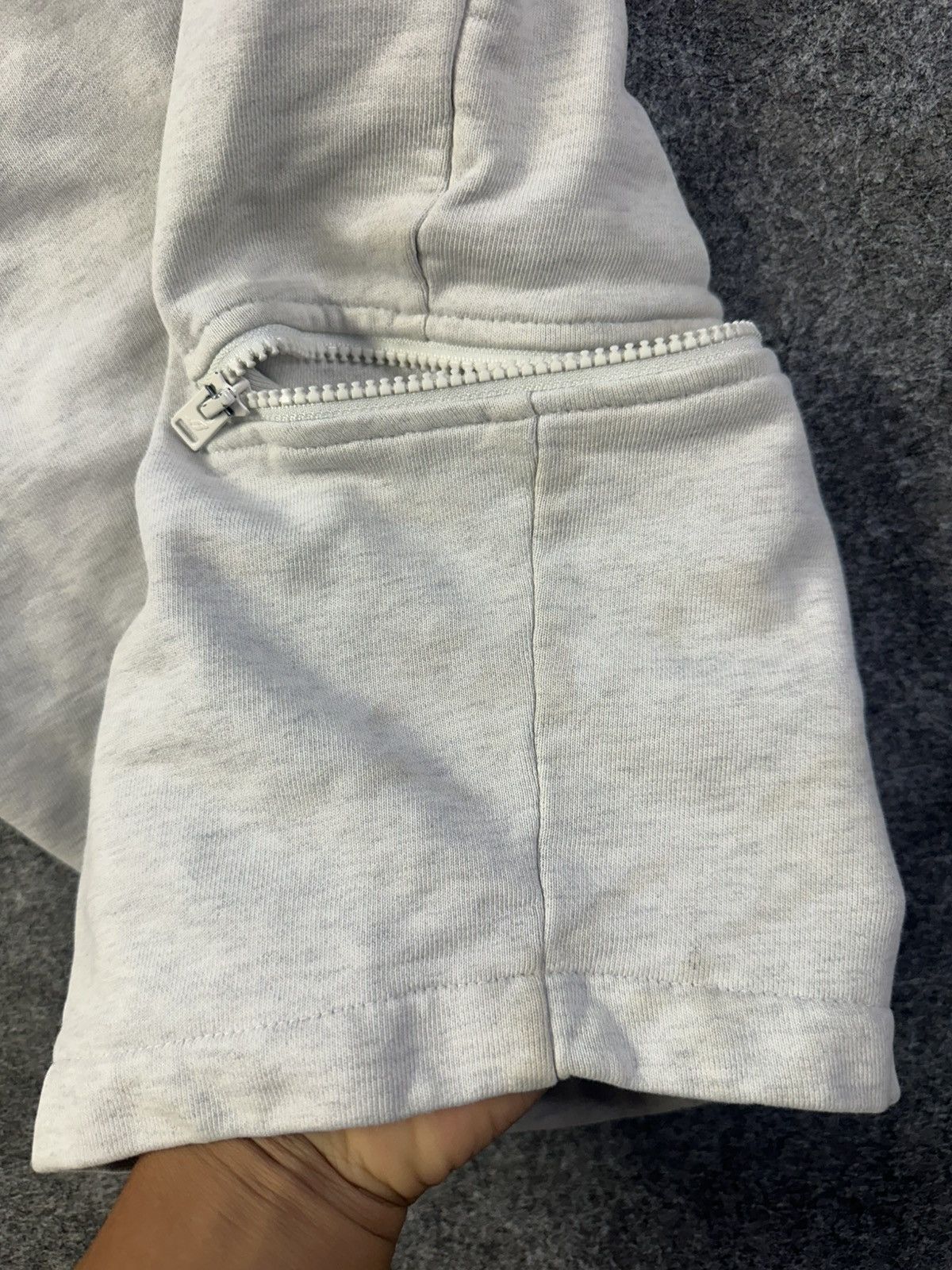 Billionaire Boys Club Billionaire Boys Club Grey Sweat Shorts Rare Ice Cream BBC Size US 30 / EU 46 - 10 Thumbnail
