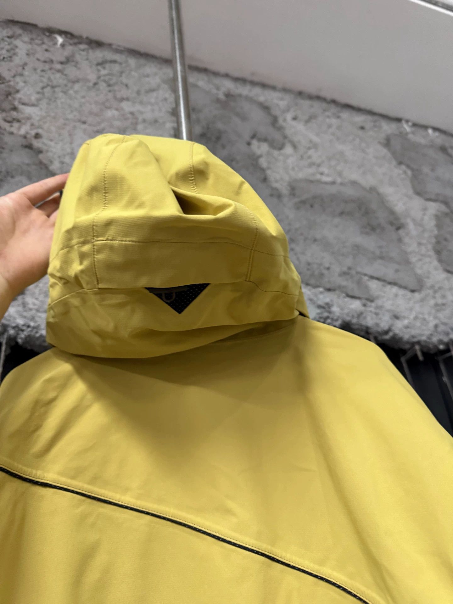Klattermusen Klattermusen Giant Island 2.0 Hard Shell Jacket S Size S / US 4 / IT 40 - 3 Thumbnail