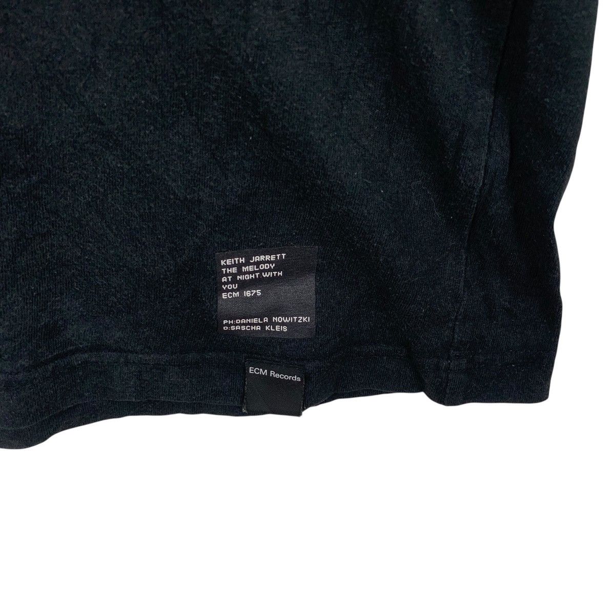 Uniqlo UNIQLO x KEITH JARRETT'S The Melody At Night With You Tee Size US M / EU 48-50 / 2 - 8 Thumbnail