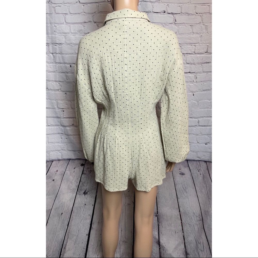 Other NWT New Le Lis LONG BALLON SLEEVE PLEATED ROMPER Size S Size 28" / US 6 / IT 42 - 6 Thumbnail