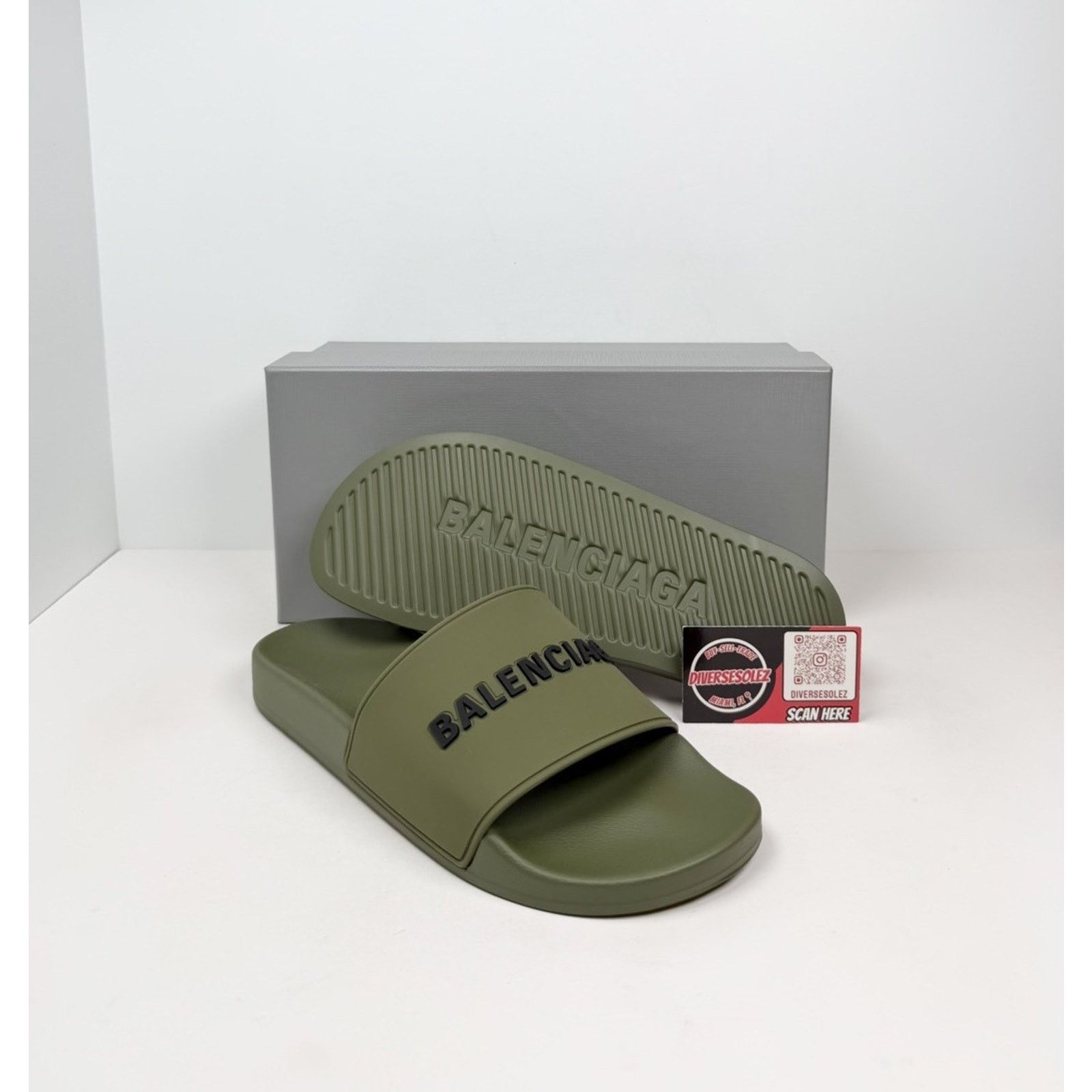 Balenciaga Size 41EU/8US - Balenciaga Olive Green Pool Slides NEW Size US 8 / EU 41 - 1 Thumbnail