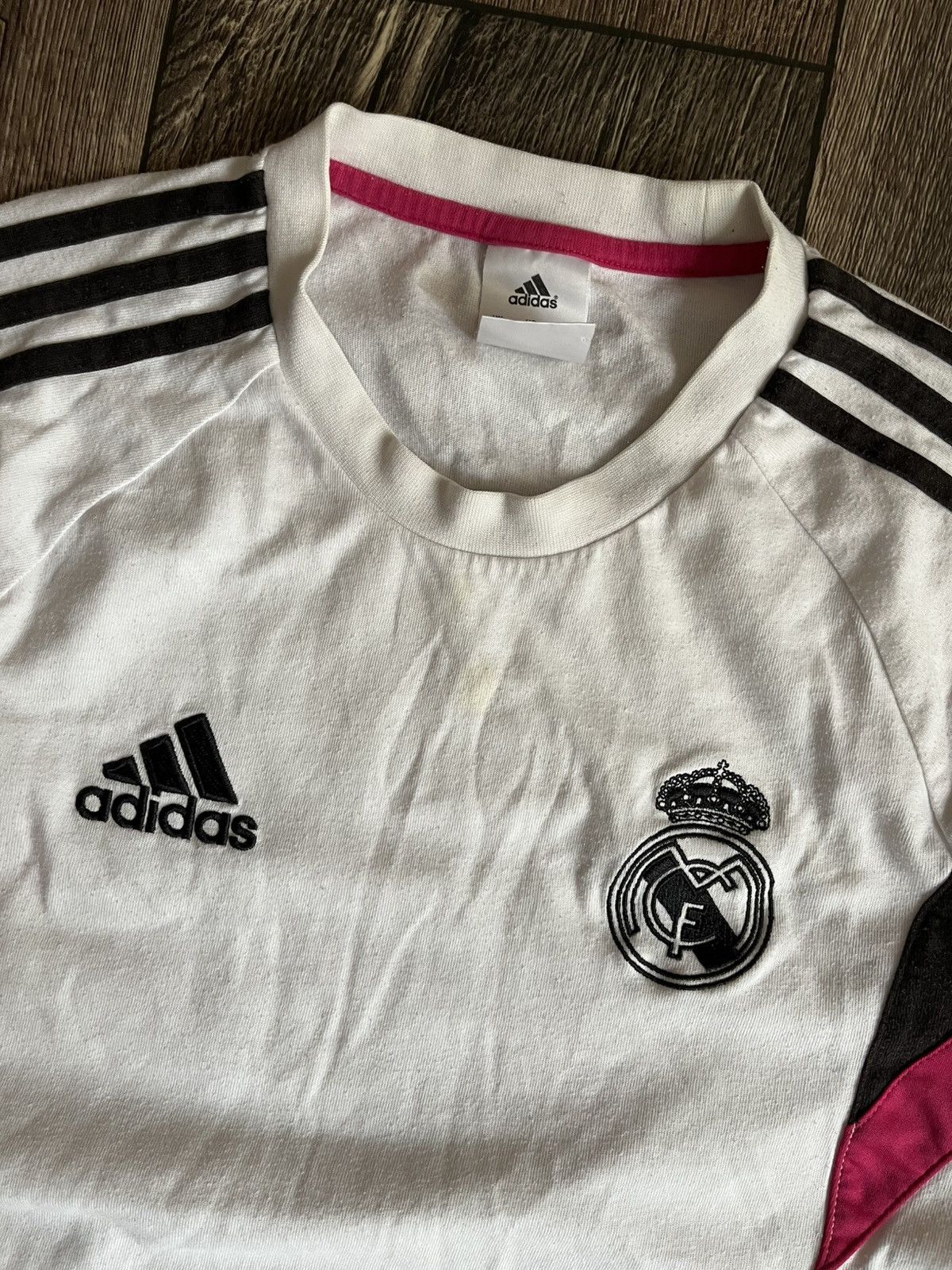 Adidas × Vintage Adidas Real Madrid 2014/2015 Pre Training Football T-shirt Size US S / EU 44-46 / 1 - 2 Thumbnail